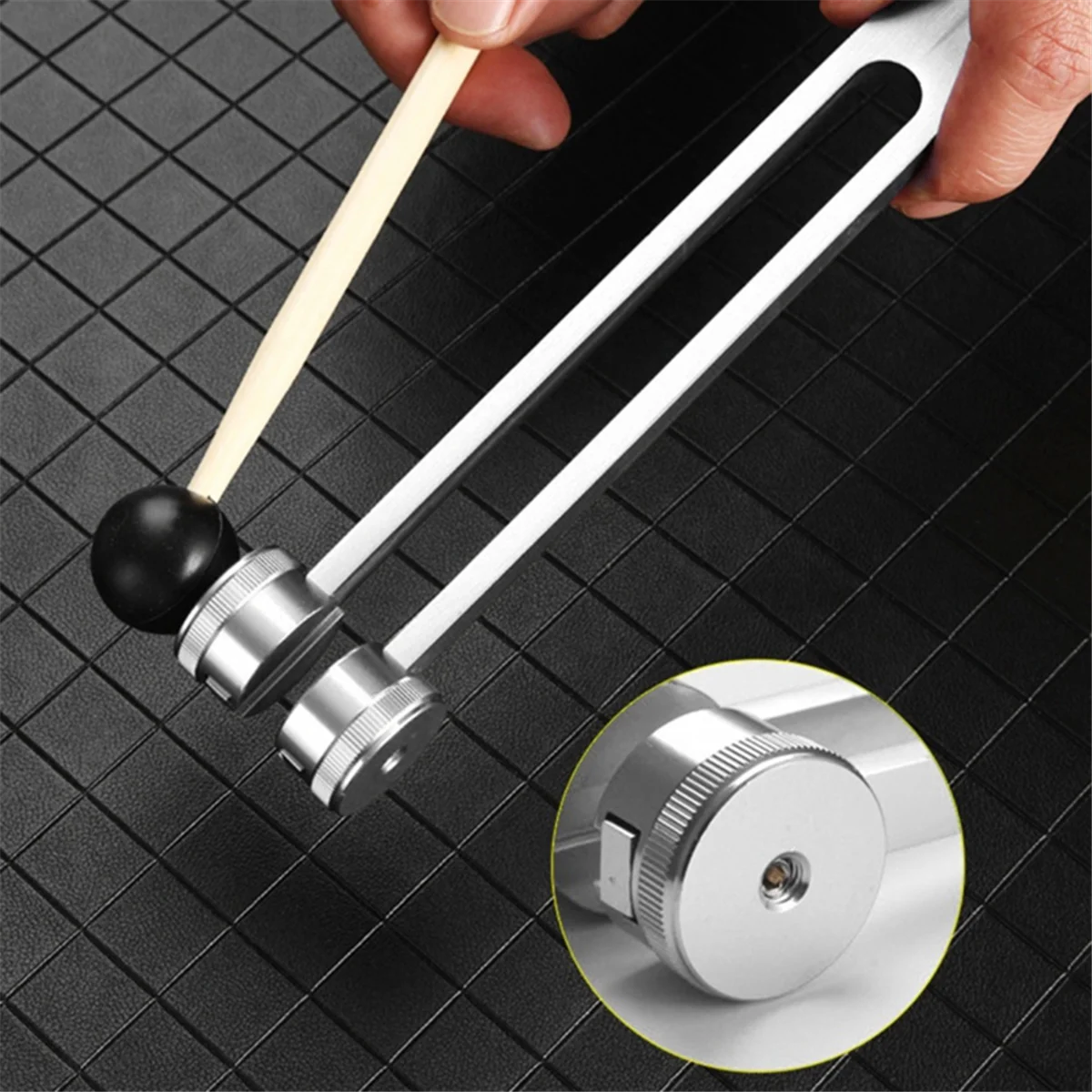 L69a 256 Hz Stemvork Medisch Genezend Instrument Met Hamer Een Reparatiemiddel Menselijk Bioveld Diapa Zoon (Goud)