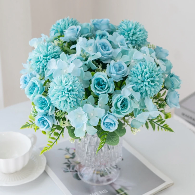 Seidenrosen-Chrysanthemen-Brautstrauß Künstliche Blumen Hochzeit Büro Dekorative Ornamente Festival-Kranz Zubehör DIY Geschenke