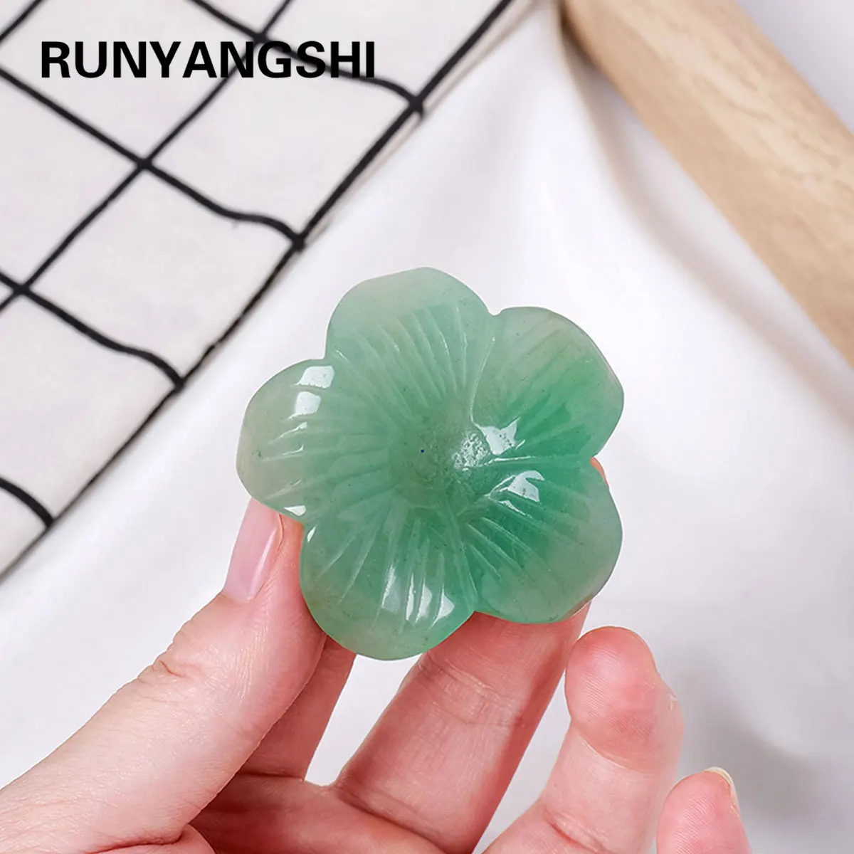 

1PC Natural Crystal Carving Green Aventurine quartz Flower Stone For Ball Base Crafts Home Decor Ornament Gemstone