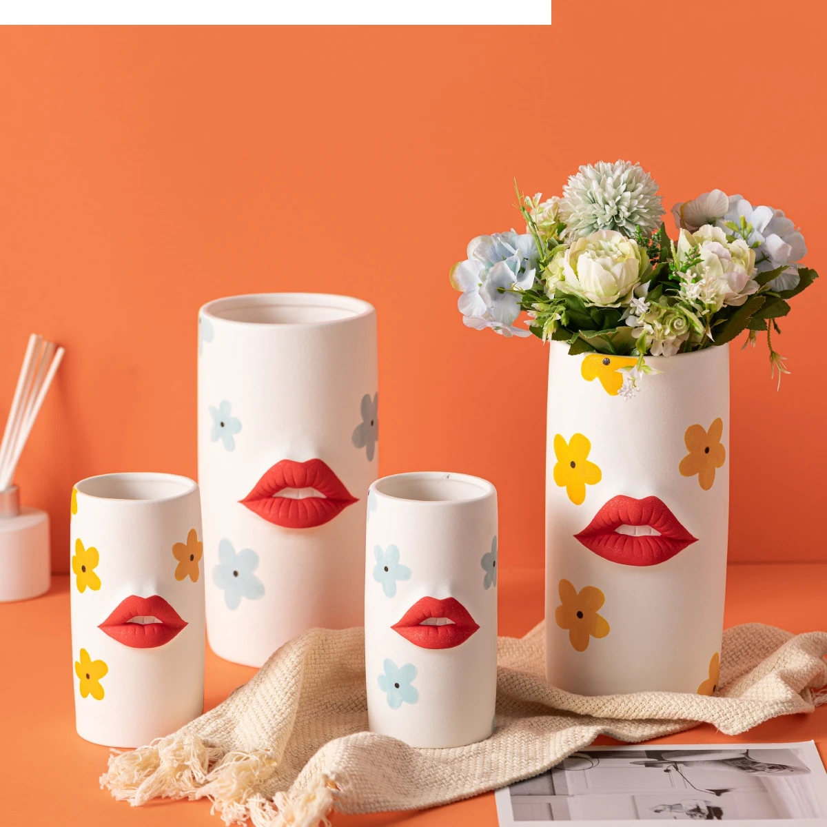 Ceramic Vase Cartoon Lips Abstract Lip Flower Floral Arrangement Accessories Terrarium Home Decoration
