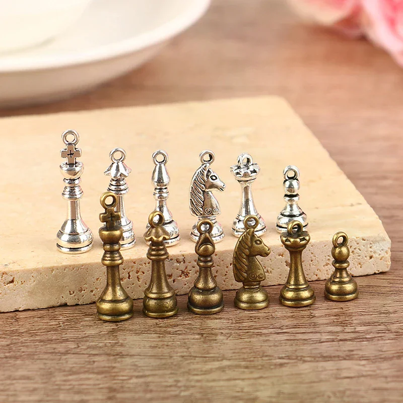 

6Pcs/Set Charms Chess Knight Bishop Pawn Antique Pendant Fit Vintage Tibetan Bronze DIY For Handmade Jewelry Accessories