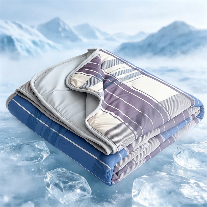 Soft Cooling Summer Quilt Plaid Print Lightweight Air Condition Comforter Ice Silk Cool Blanket Skin Friendly Thin Quilt for Bed