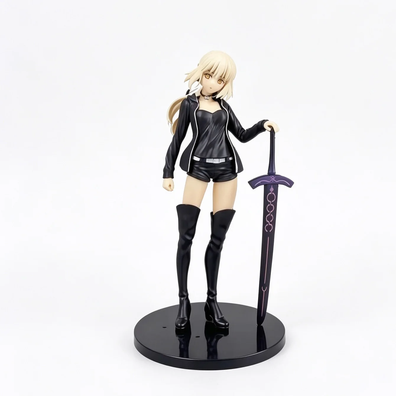 Saber Alter (Jeanne D'Arc) Figure – Fate/Grand Order Casual Black Outfit, High-Quality PVC Anime Model for Fans