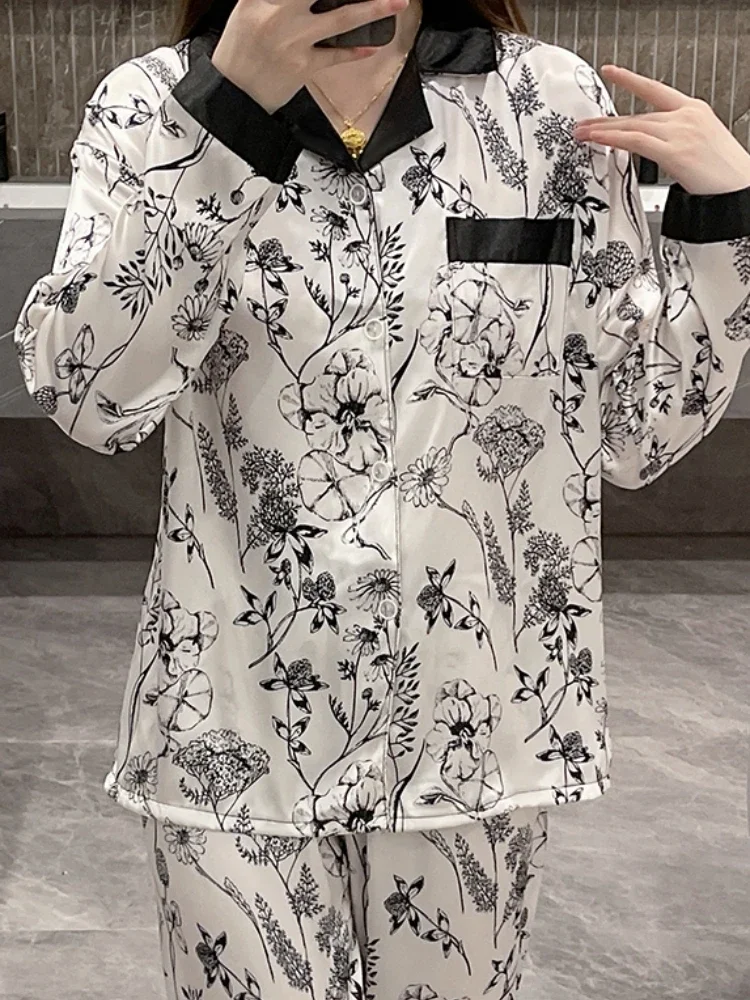 Pijamas clásicos chinos con estampado de flores y pintura de tinta para mujer, salones de estética artística elegante, ropa de casa de seda simulada, primavera 2025