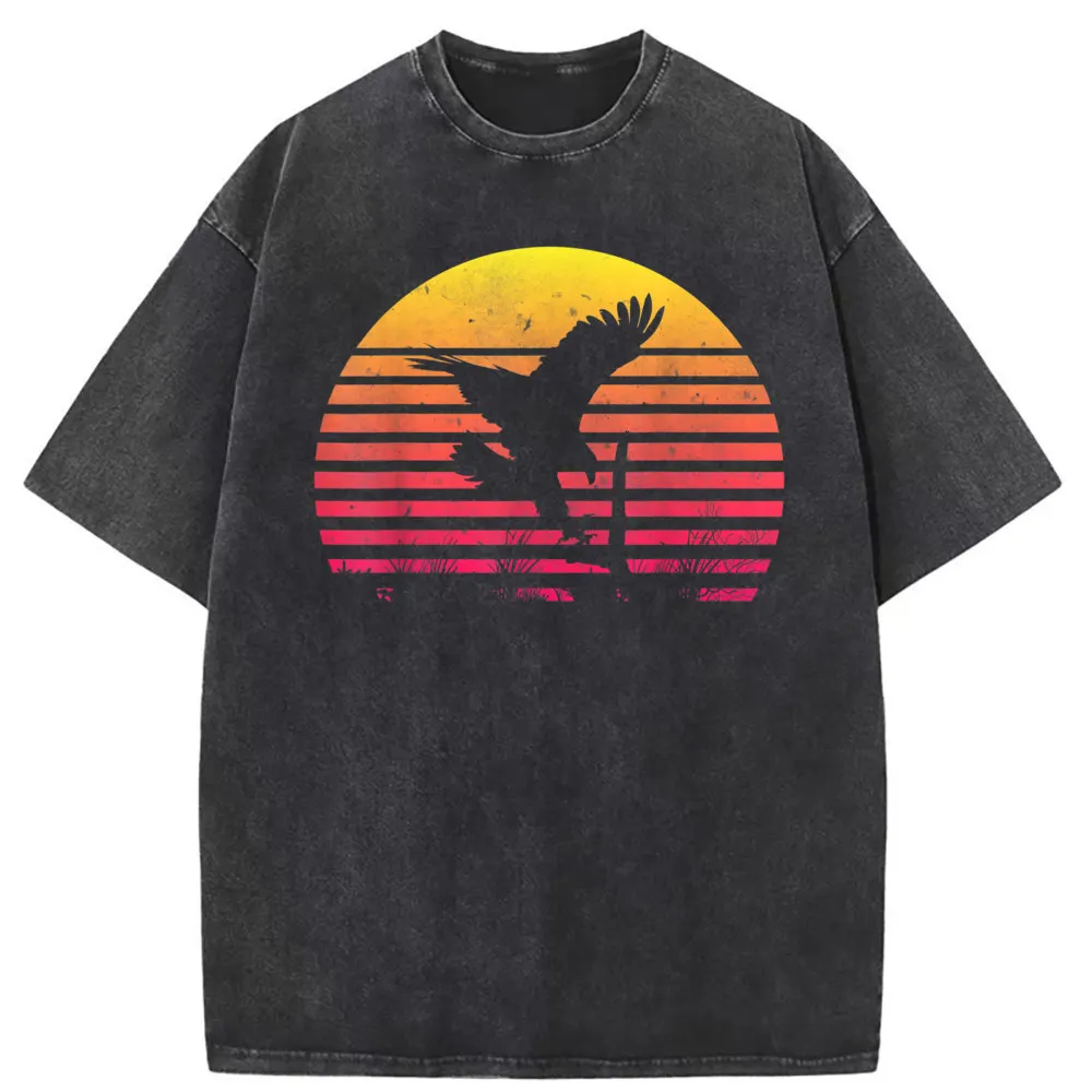 Retro Hawk Sunset Vintage Bird Tshirts For Men Women High Quality Christmas Day Long Sleeve Sweatshirts Fashionable Cool T Shirt