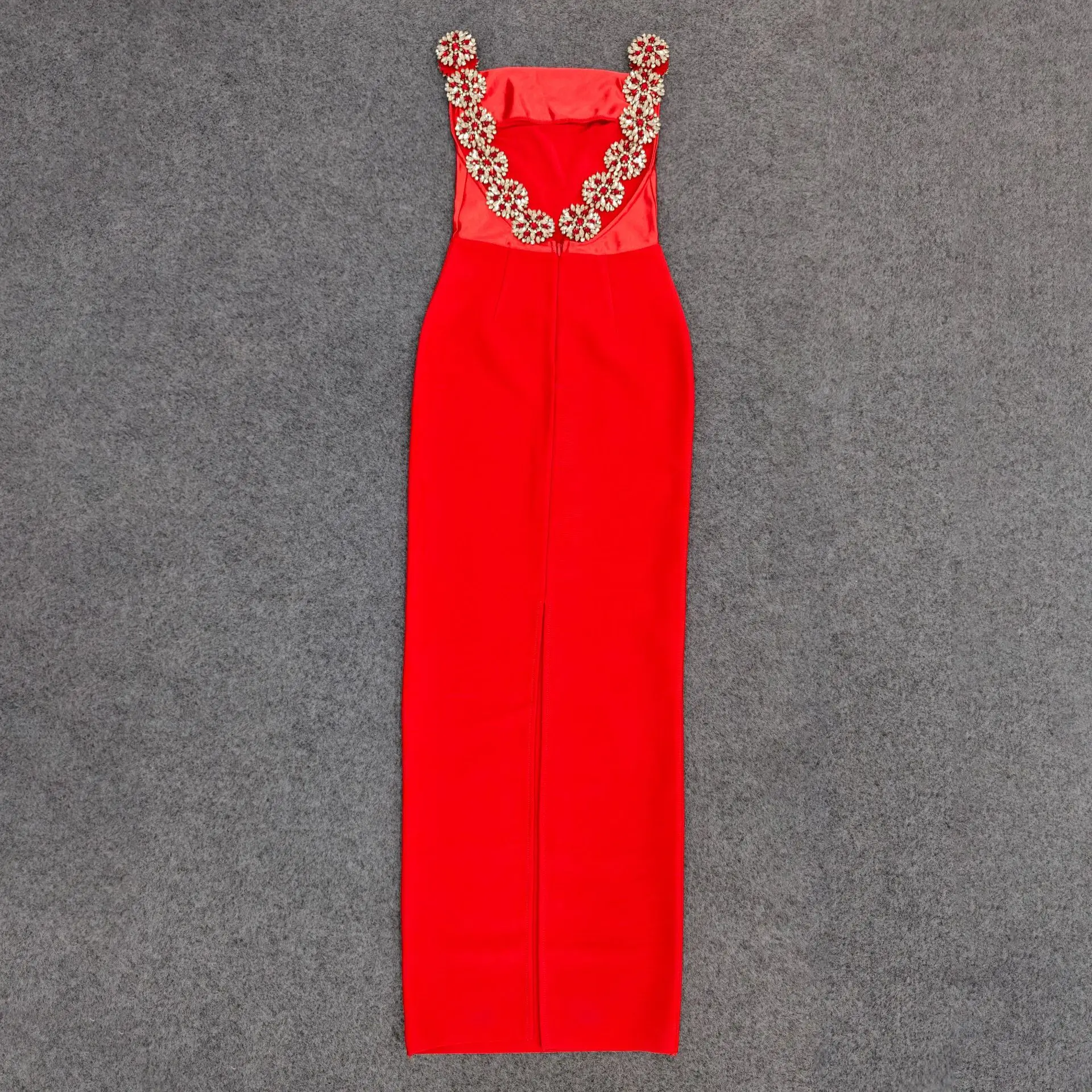 ชุดเดรสยาวรัดรูปหรูหราประดับเพชรสำหรับงานปาร์ตี้ ค็อกเทล งานพรอม ดีไซน์เซ็กซี่แบบไม่มีแขน เหมาะสำหรับผู้หญิงที่ต้องการความสง่างามแบบคนดัง