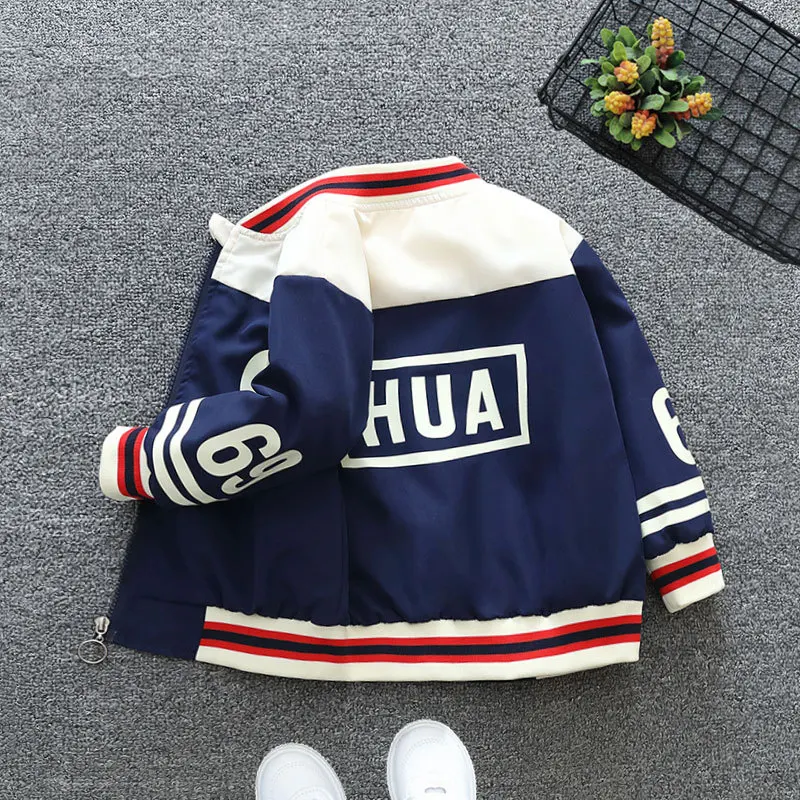

Children's wear: Spring and autumn jackets for boys, stylish spring windbreakers for baby boys, and casual sports jackets