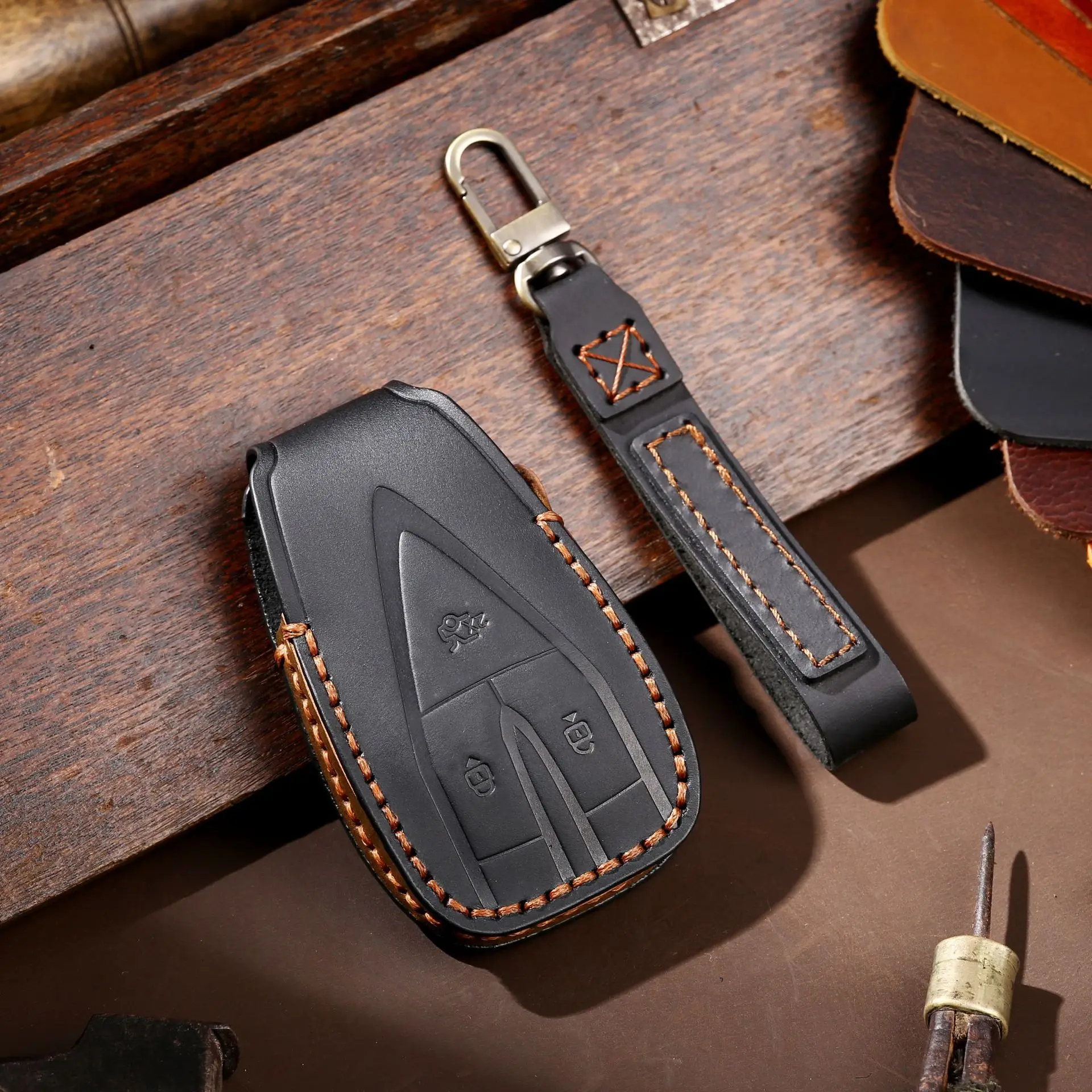 

Car Key Cover Shell for Changan CS55PLUS CS75PLUS CS35PLUS 2019 Key Protective Case Accessories Keychain Handmade Leather