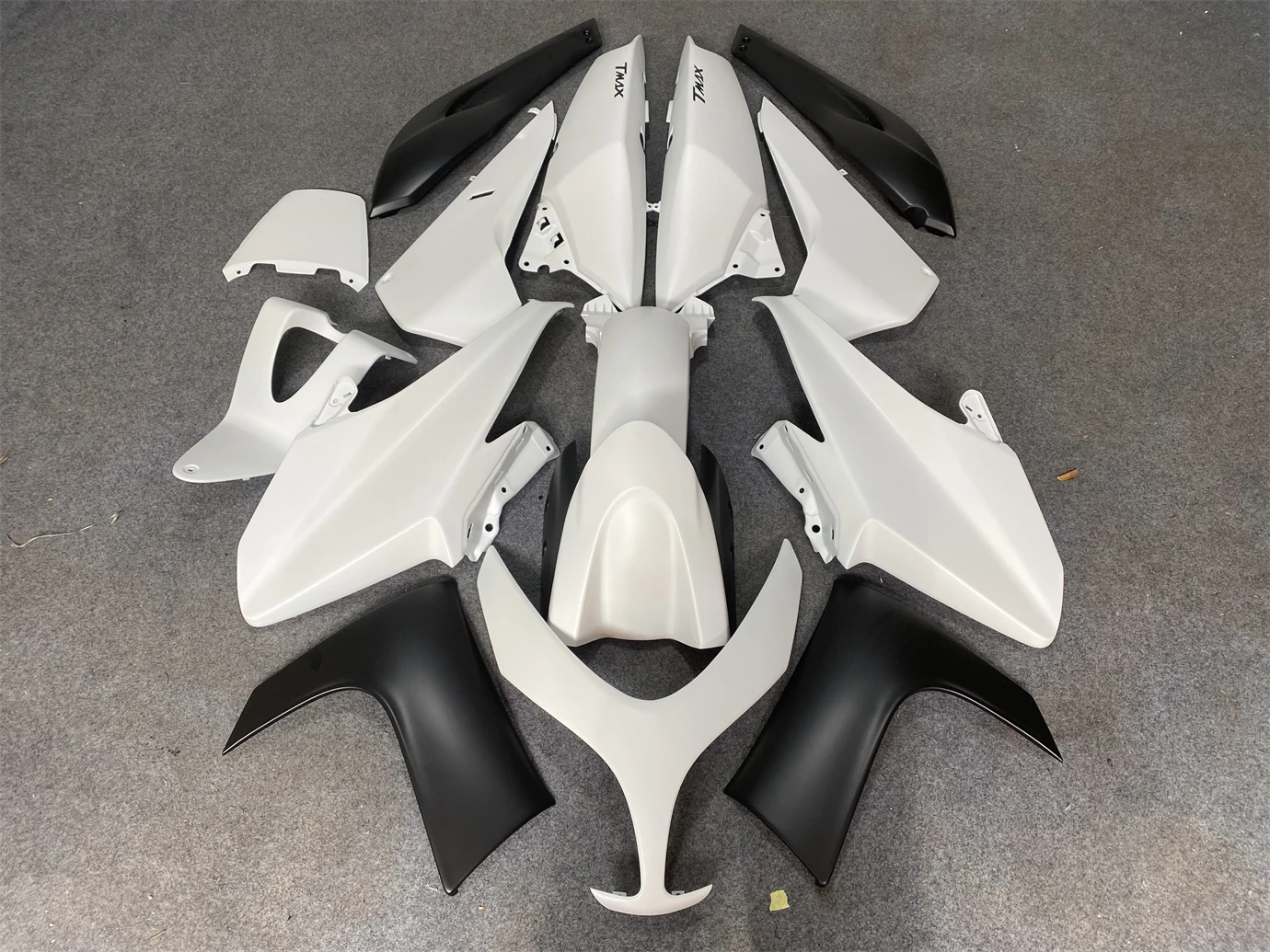 Motorcycle Fairing Kit Suitable for Yamaha TMAX500 08-11 Years 500 2008 2009 2010 2011 Fairing extinction black extinction white