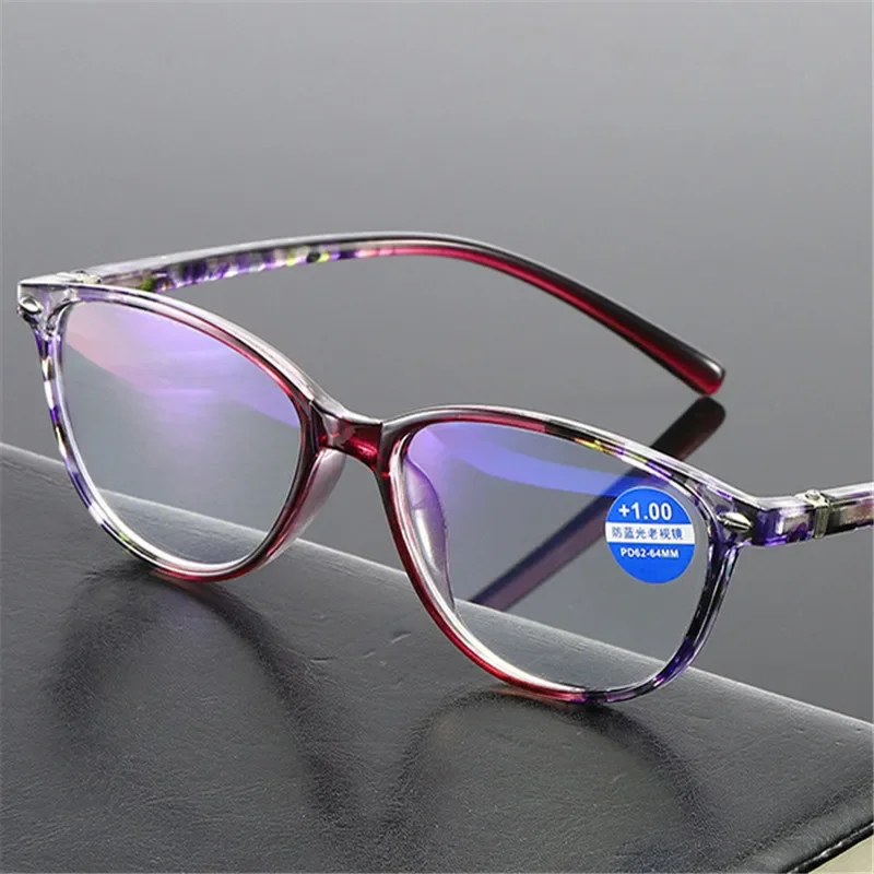 

FOENIXSONG Women's Reading Glasses Anti Blue Ray Lenses 1.00 2.00 3.00 4.00 Lightweight Plus Prescription Eyewear Women SK988