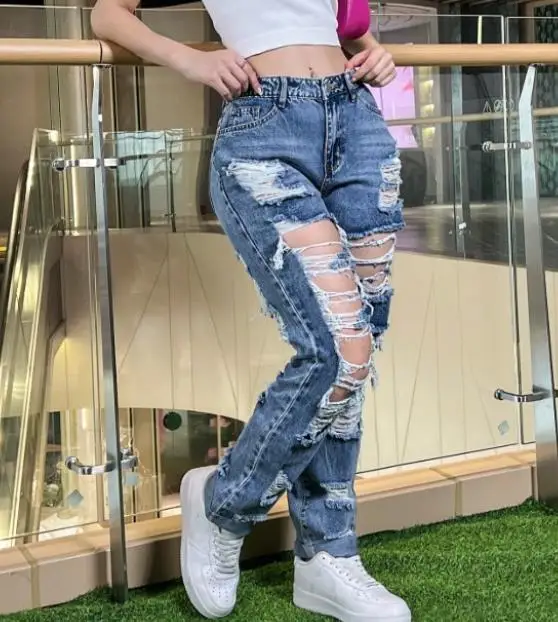 

Fashionable Women's Jeans Summer Millennial Trend Street Breaking Hollow Design Versatile Casual Party Straight Leg Jeans