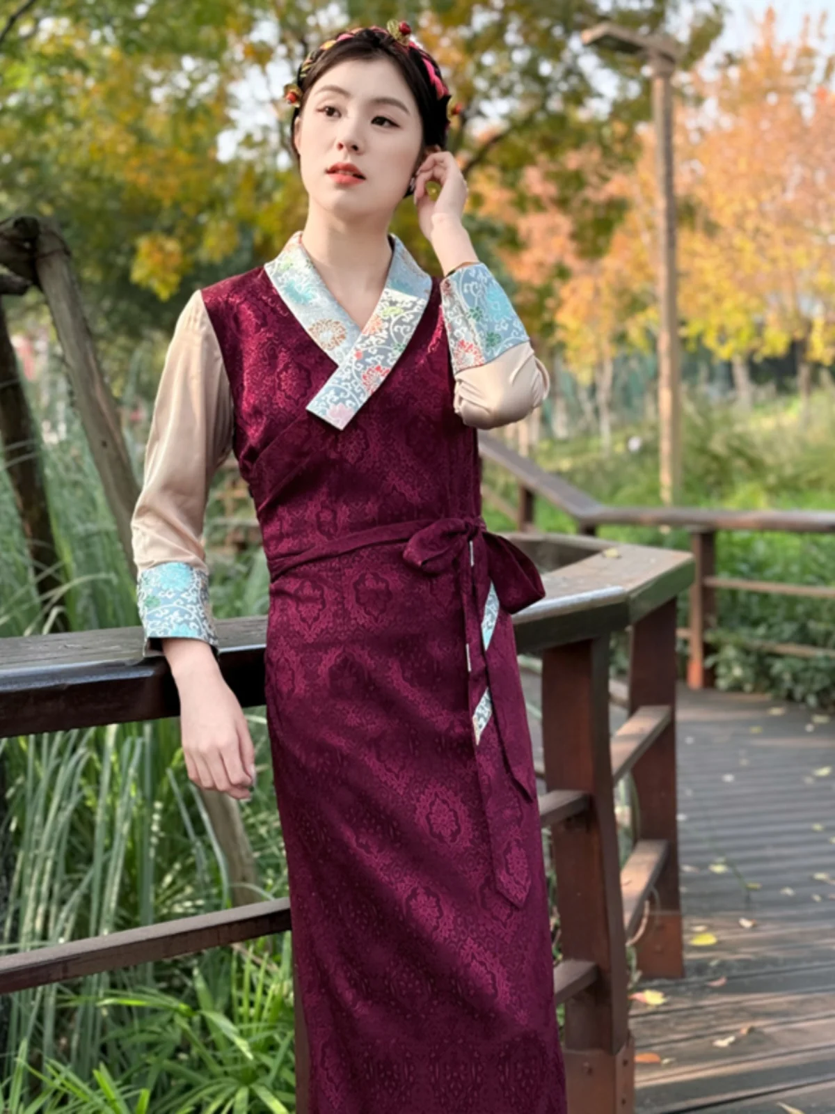 Spring Tibetan Costumes Women's Robe Color Matching Clothing Guozhuo Skirt Coat Ethnic Style