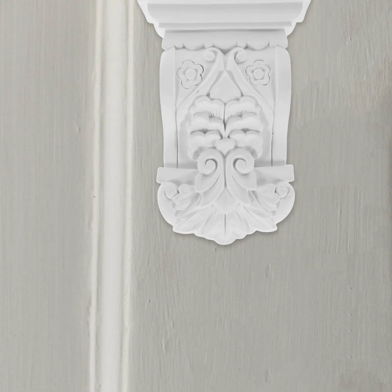 Vintage Resin Corbel for Fireplace Wall Decor Roman Column Design European Style Imitation Plaster Statue Home Mantle Shelf