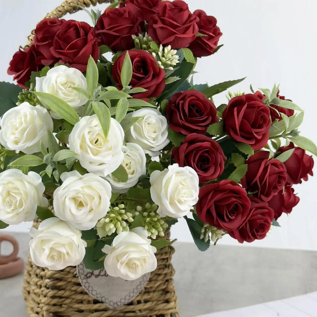 Artificial Flower Home Table Decoration Fake Flower Rose Small Fresh Wedding Decoration Simulation 5 Fork 10 Rose Bouquet