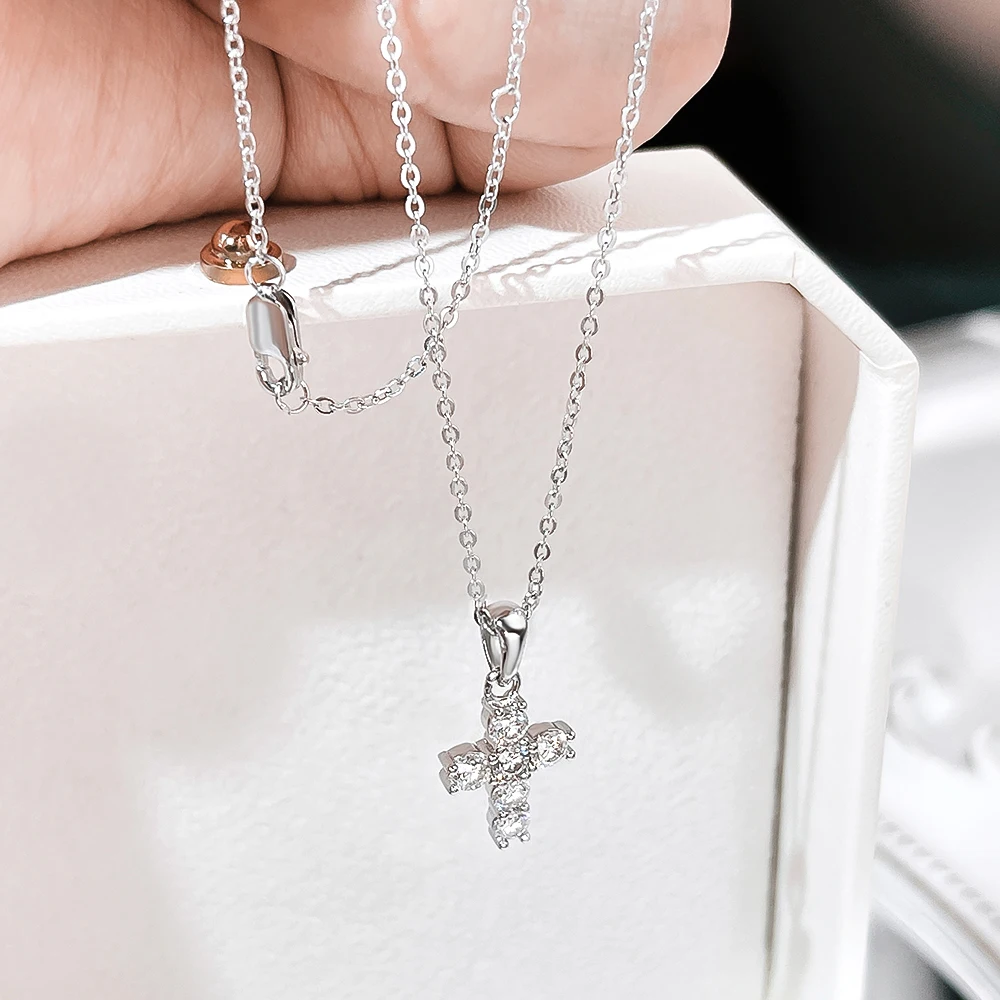 TBCYD D Color Moissanite Cross Pendant For Women 18k White Gold Plated S925 Sterling Silver Necklace Chain Wedding Fine Jewelry