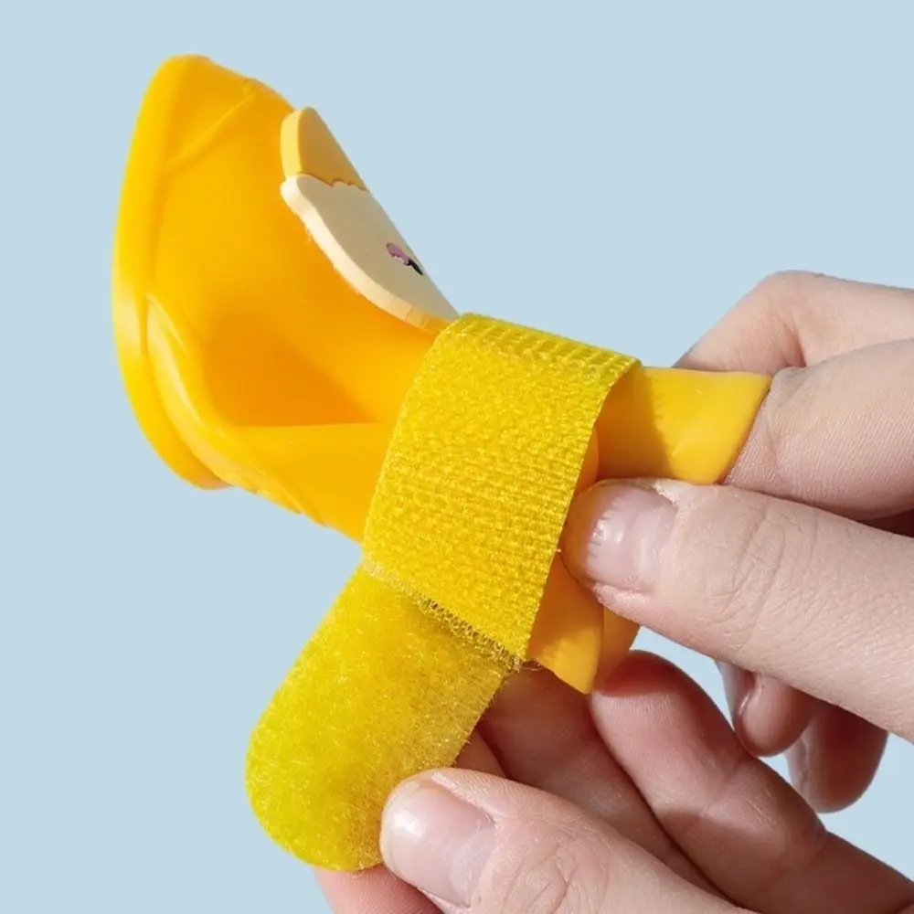 

4Pcs/Set Durable Silicone Pet Rain Boot Anti Slip Sole Waterproof Pet Paw Protector Wear Resistance Cartoon Puppy Shoes Outdoor