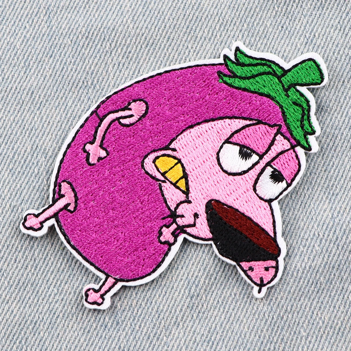 

Pink Timid Dog Embroidery Cloth Patch Cartoon Backpack Badge Applique For Jackets Jeans DIY Sew Stickers Accessory Gifts