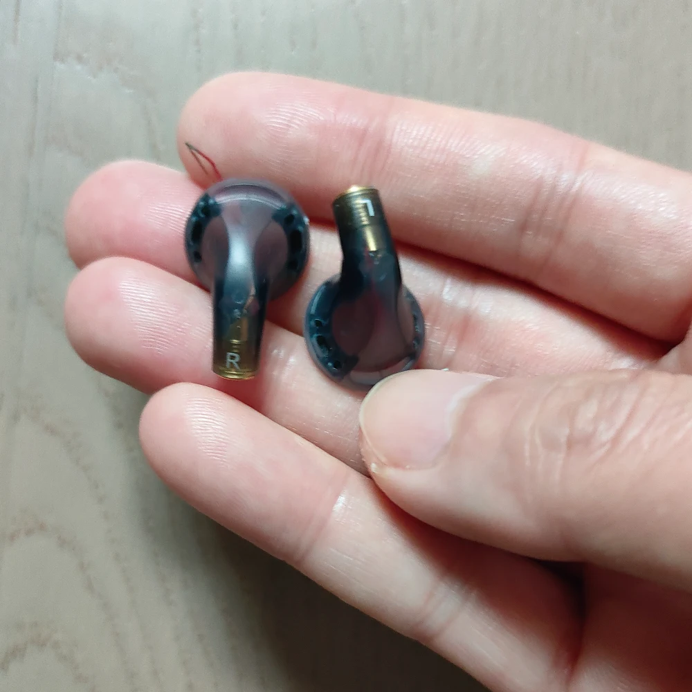 Комплект модификации корпуса наушников Classic серии MX500, варианты MMCX/2pin — идеально подходит для аудиофильских любителей DIY!