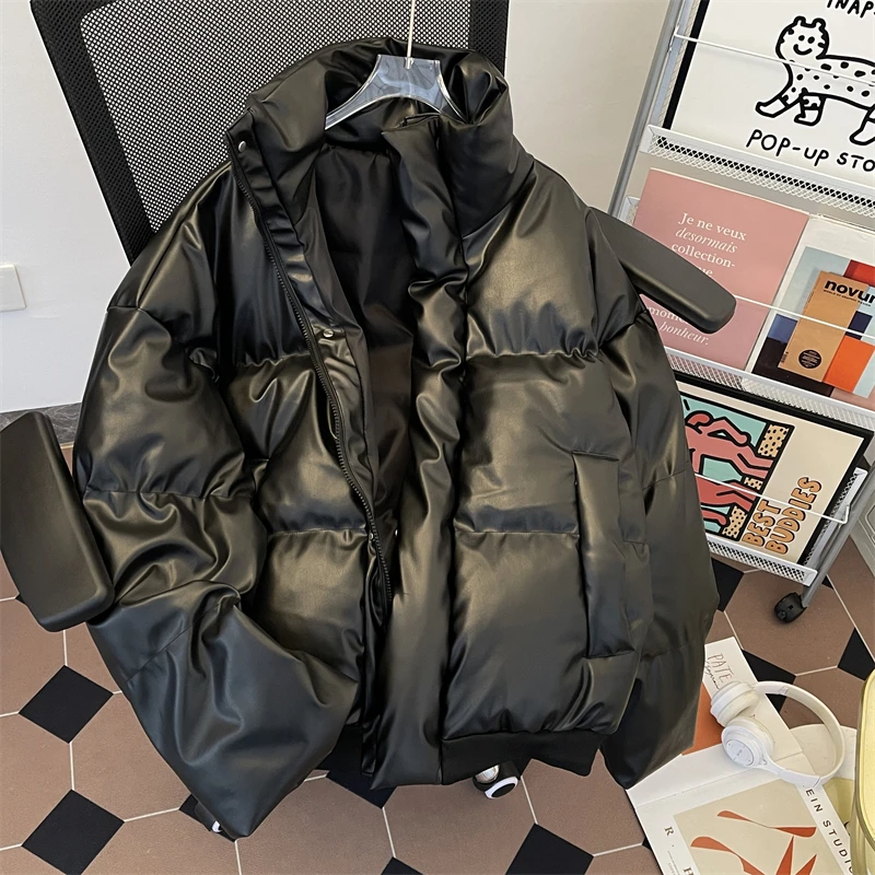 

Trendy Bla Stand Collar PU Leather Cotton Jaet Men's Loose American Sle Thiened Warm Bread Coat Casual Youth Faion