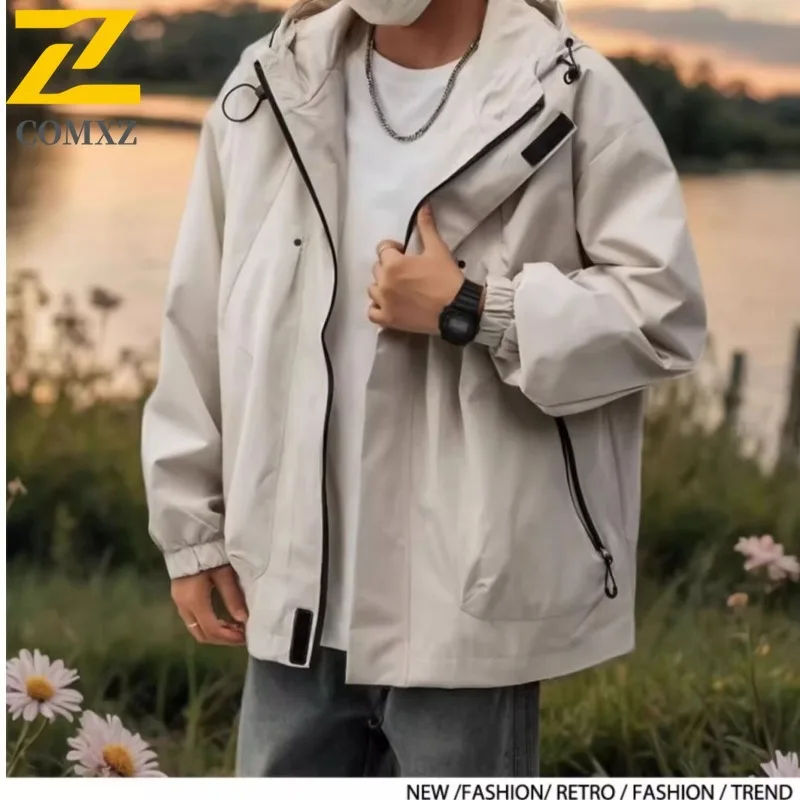 

COMXZ Men Jacket Lightweight Techwear Outdoor Waterproof Camping Hiking Casual Windbreaker Coat Hooded Gorpcore Rider Jacket