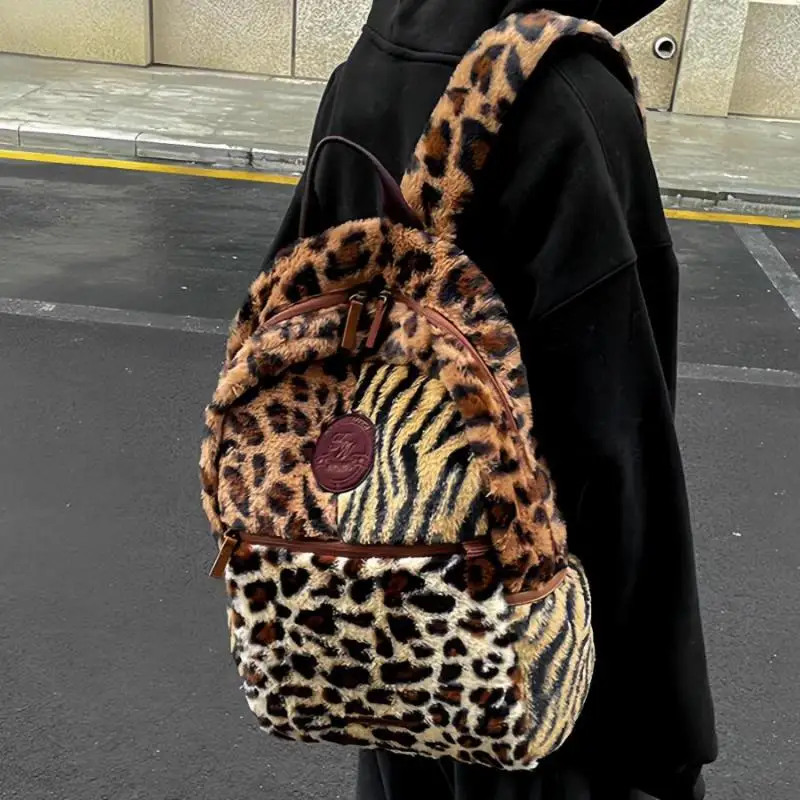 

European And American Fashion Sexy Leopard Print Backpack For Women In Autumn And Winter, Simple And Versatile Fashion Backpack