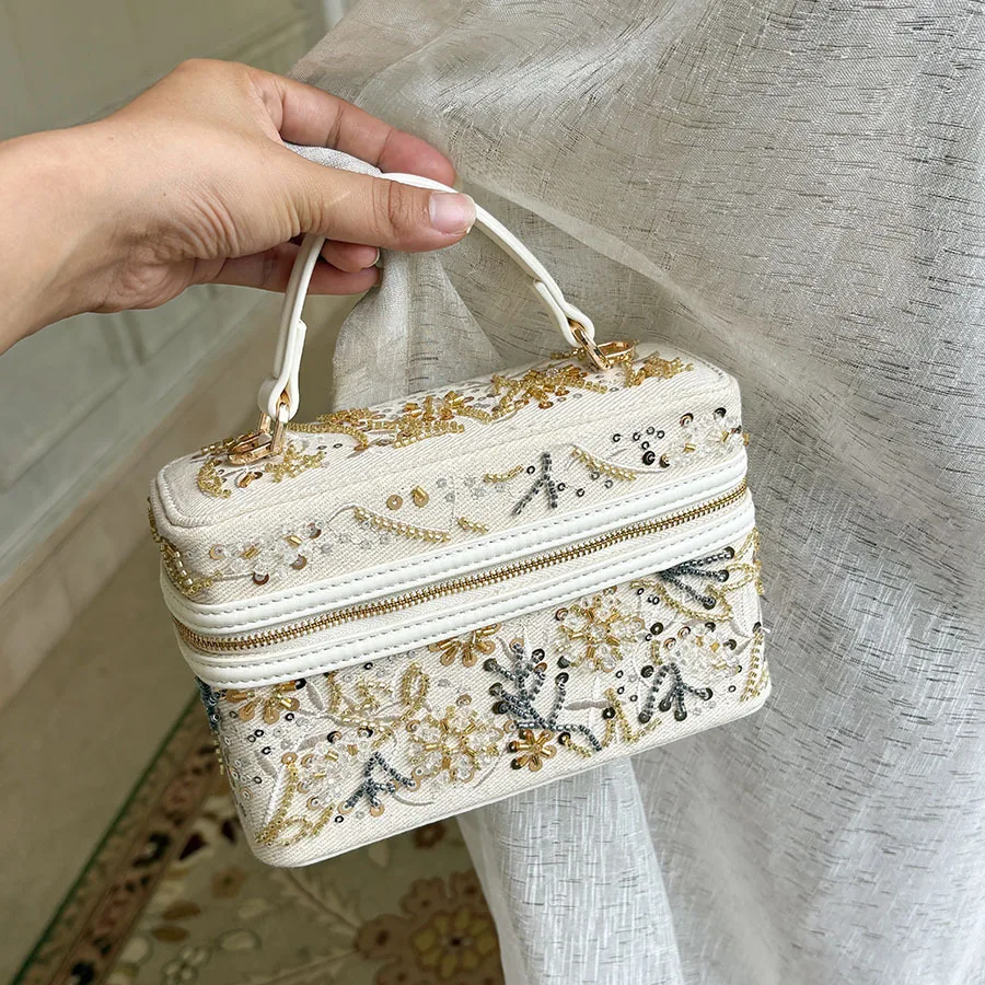 Fashion Floral Embroidery Square Bag High Quality Tote Bag Women Handbag Satin Pearl Hard Shape Lady Purse Shoulder Messenger