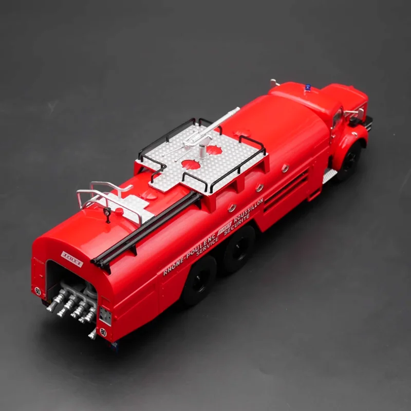 IXO Diecast escala 1:43 aleación Berliet GBO motor de bomberos modelo de coche producto terminado juguete de simulación colección regalo pantalla estática