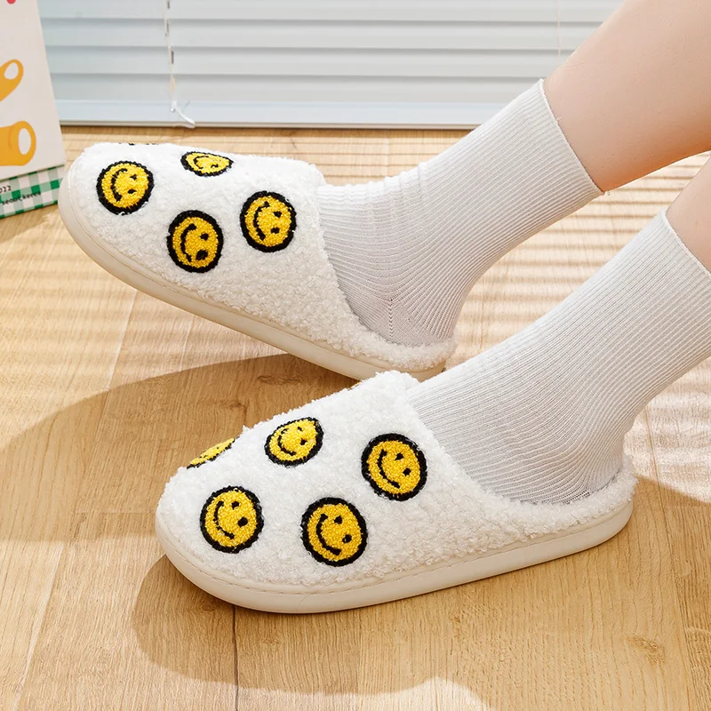 Little Cute Smile Face Slippers Houseshoes Women\'s House Smile Ladies Indoor Winter Fluffy Cozy Home Comfy Women Shoes