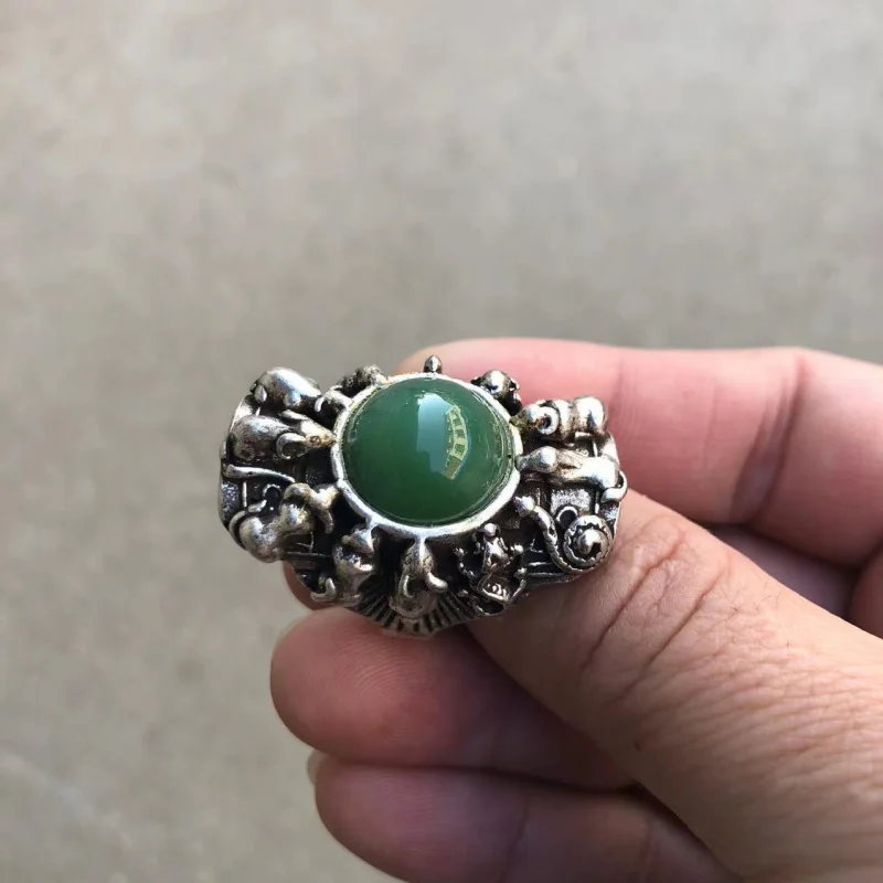 Vintage Tibetan Silver Inlaid Men'S Zodiac Open Green Jade Ring