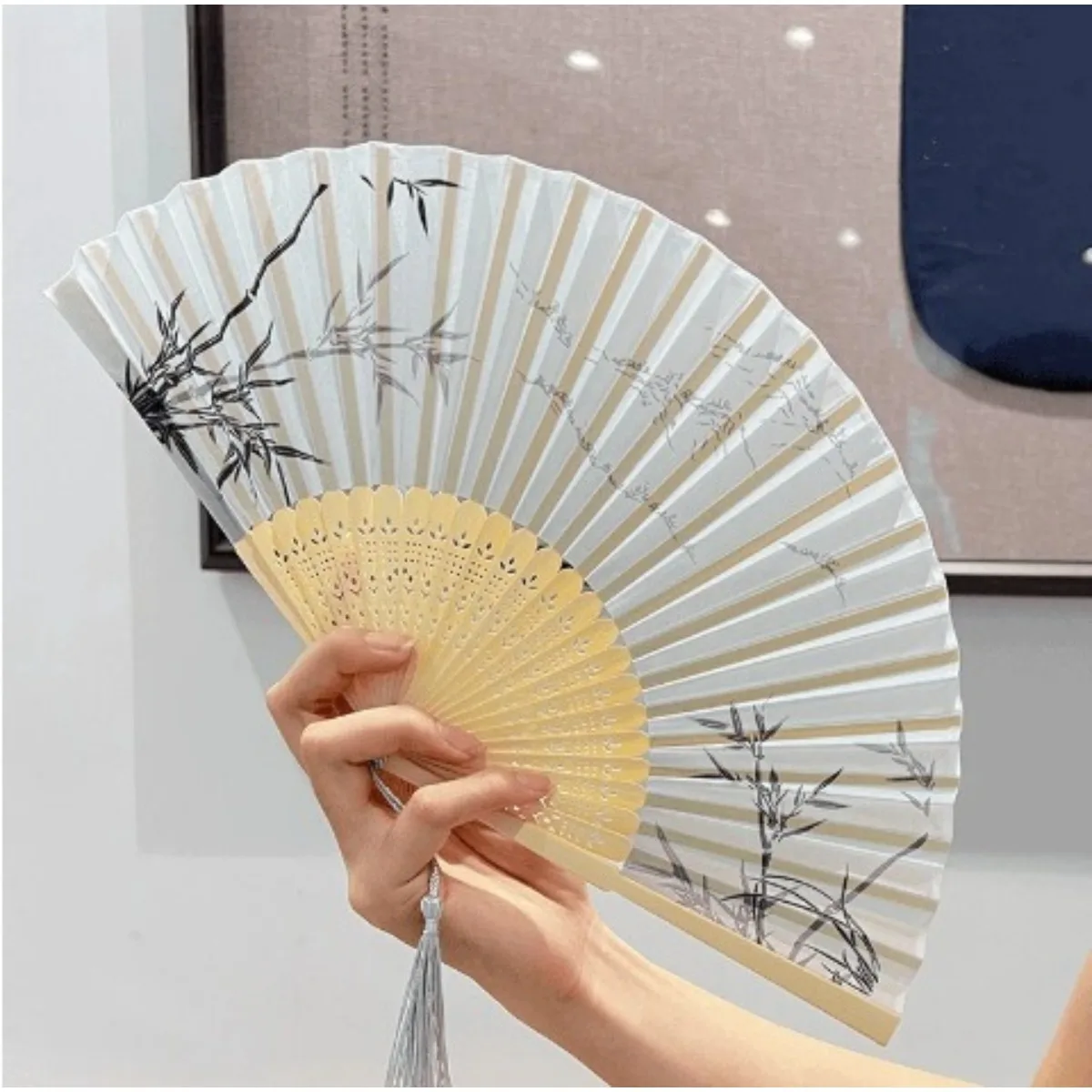 1pcs Chinese Style Ink Folding Fan, Bamboo Frame Handheld Fan with Tassel, Vintage Decorative Fan for Wedding, Hanfu, Dance