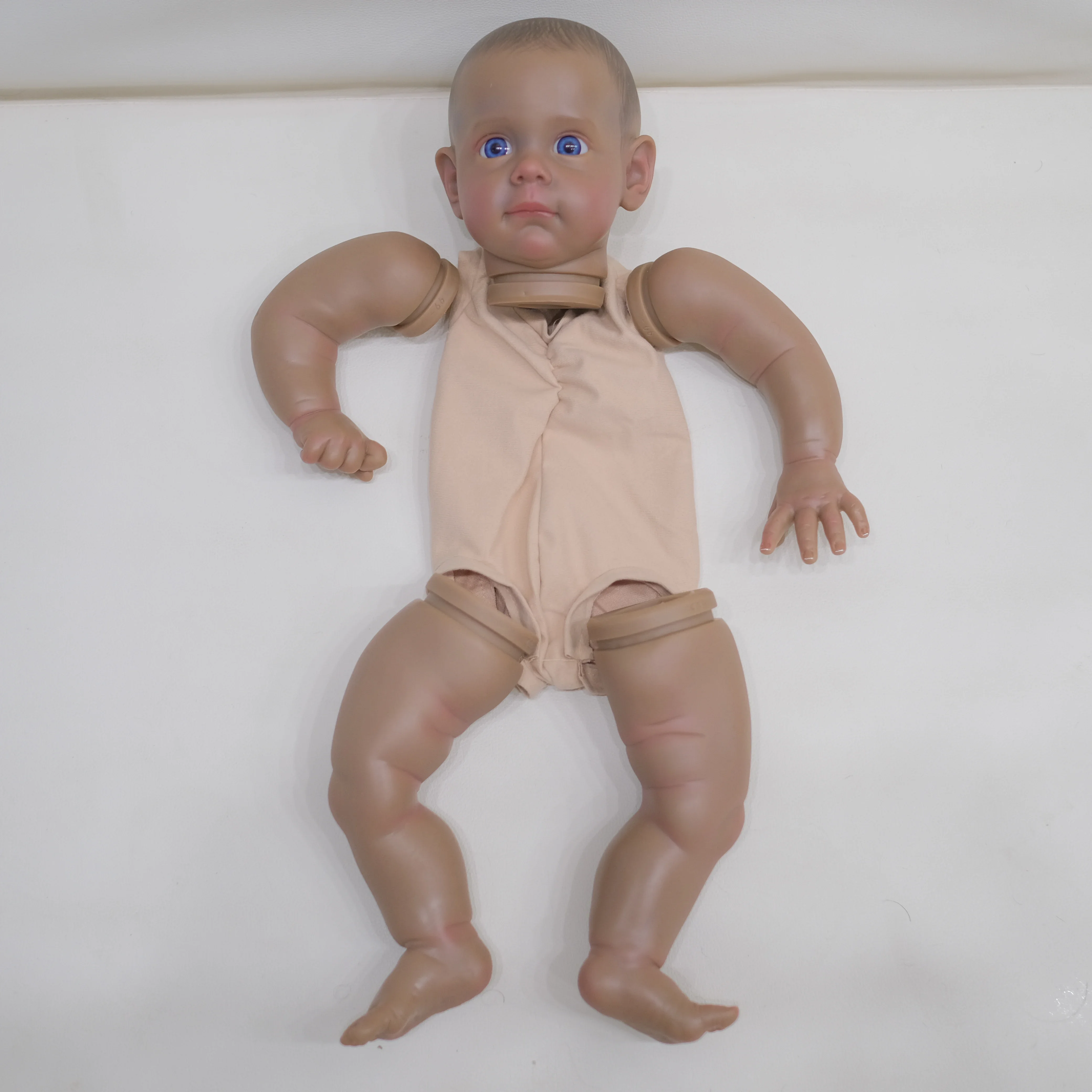 24inch Finished Doll Size Already Painted Maggi Kits Very Lifelike Reborn Baby Doll with Many Details Veins DYI Toys