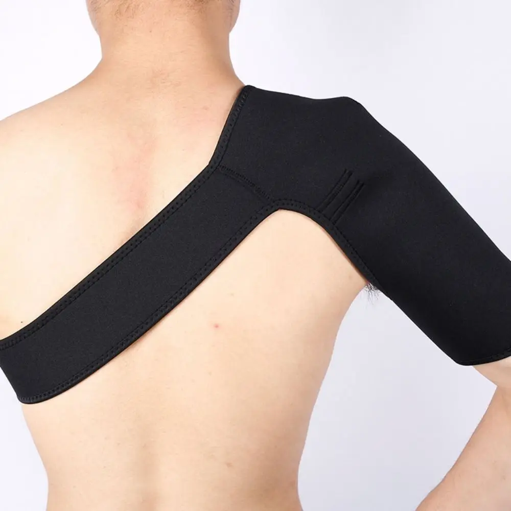 حزام دعم الكتف الجديد القابل للتعديل، حزام كتف من البوليستر الأسود، وسادات كتف واقية للصالة الرياضية
