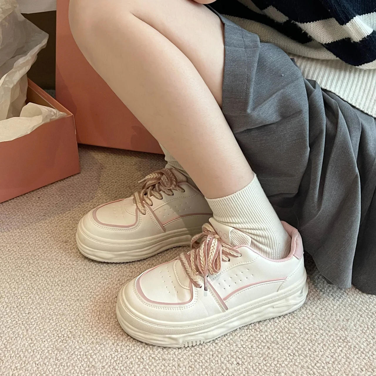 Autumn Thick Bottom Women's Sneakers Vulcanized Shoes Flat Shoes Leather Shoes Outdoor Casual Non-slip Increase Lace Up Sneakers