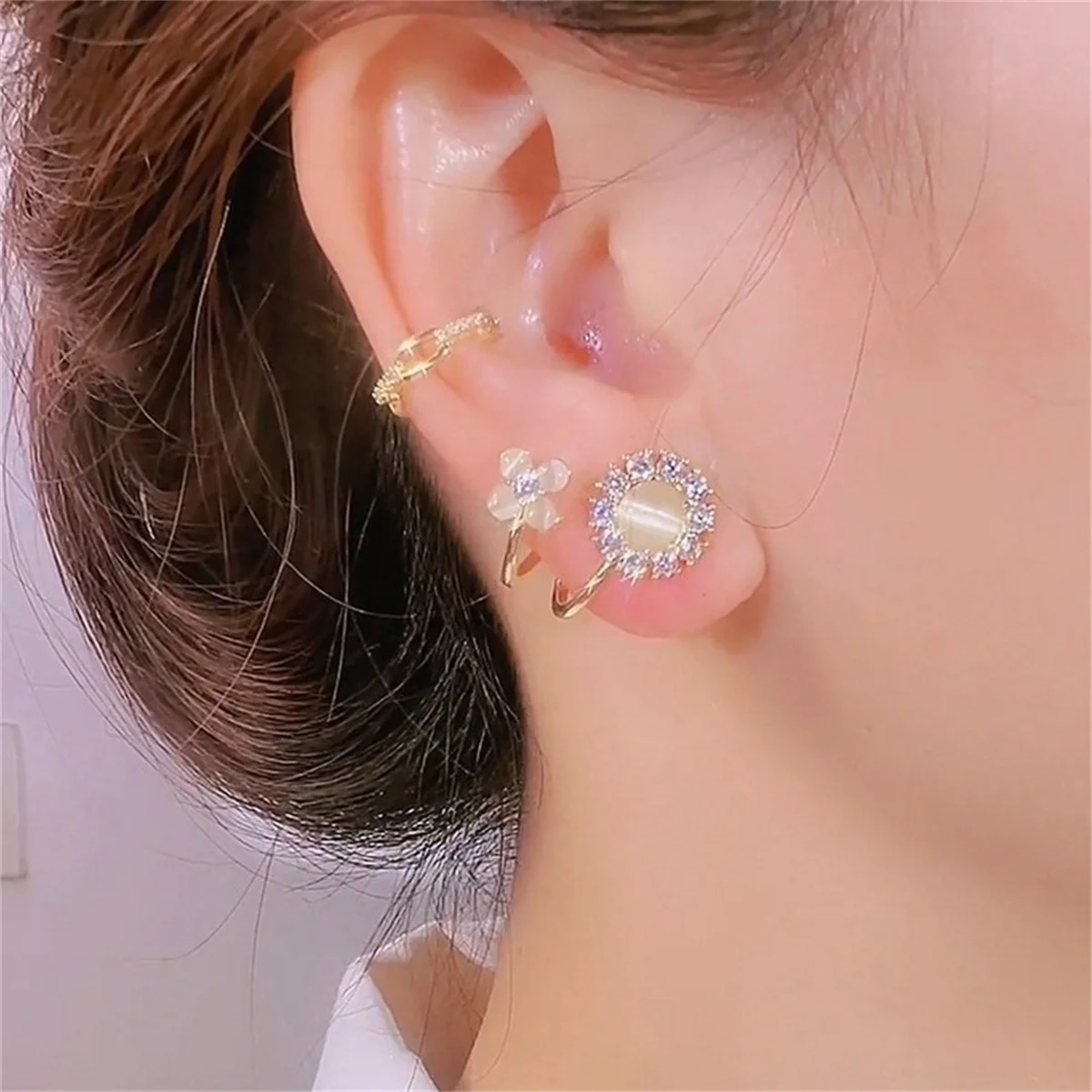 Exquisite Opal Flower Stud Earrings For Women Korean Shiny Crystal Imitation Pearl Floral Leaves Earring Wedding Party Jewelry