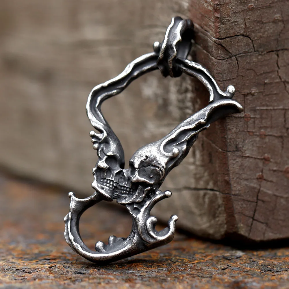 2023 New Fashion Double Skull Kissing Pendant Stainless Steel Men\'s Necklace Cool Biker Jewelry Dropshipping free shipping