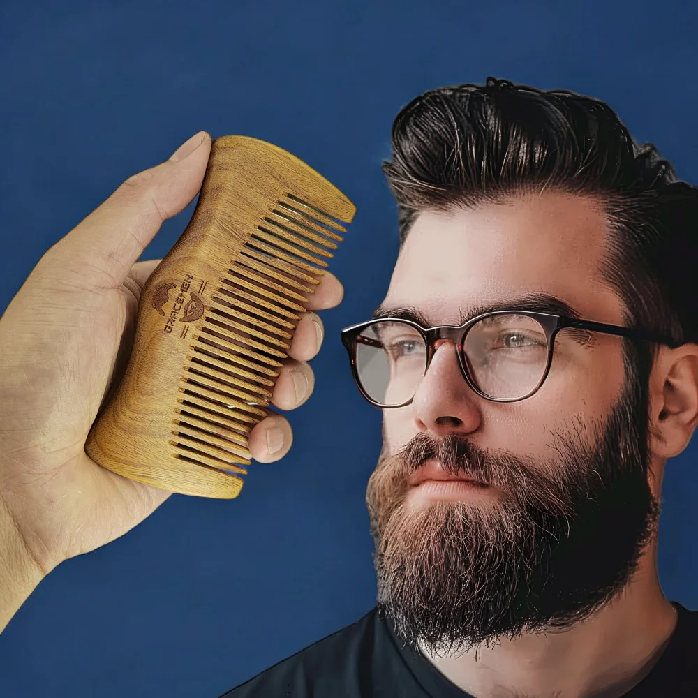 

The Gracemen Handmade Natural Green Sandalwood Hair Beard Comb Wooden Bat Shaped Comb Pocket Comb Anti-Static Comb Massage Comb