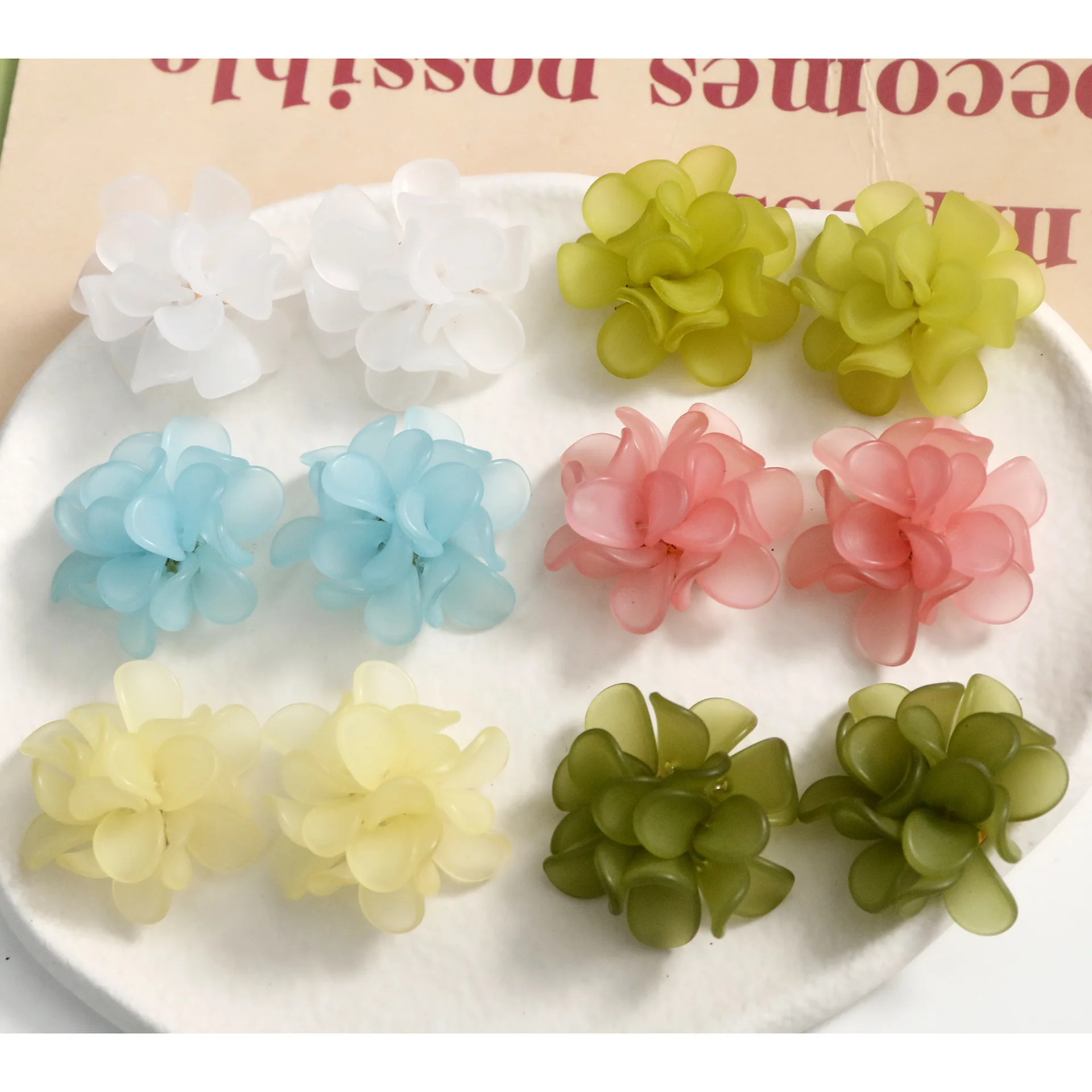 

DIY Jewelry Findings 40pcs 32mm Frosted Acrylic Woven Crochet Flower Patch Sticker Hair Clip Headband Decoration Floral Cameo