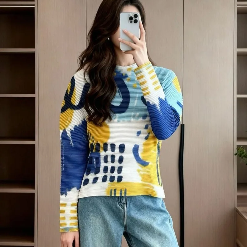 

Pleated Women's T-shirt 2026 Miyake New Long-sleeved Top Fashion Casual Elegant Printing Slim Thin Bottoming Shirt Light Stretch