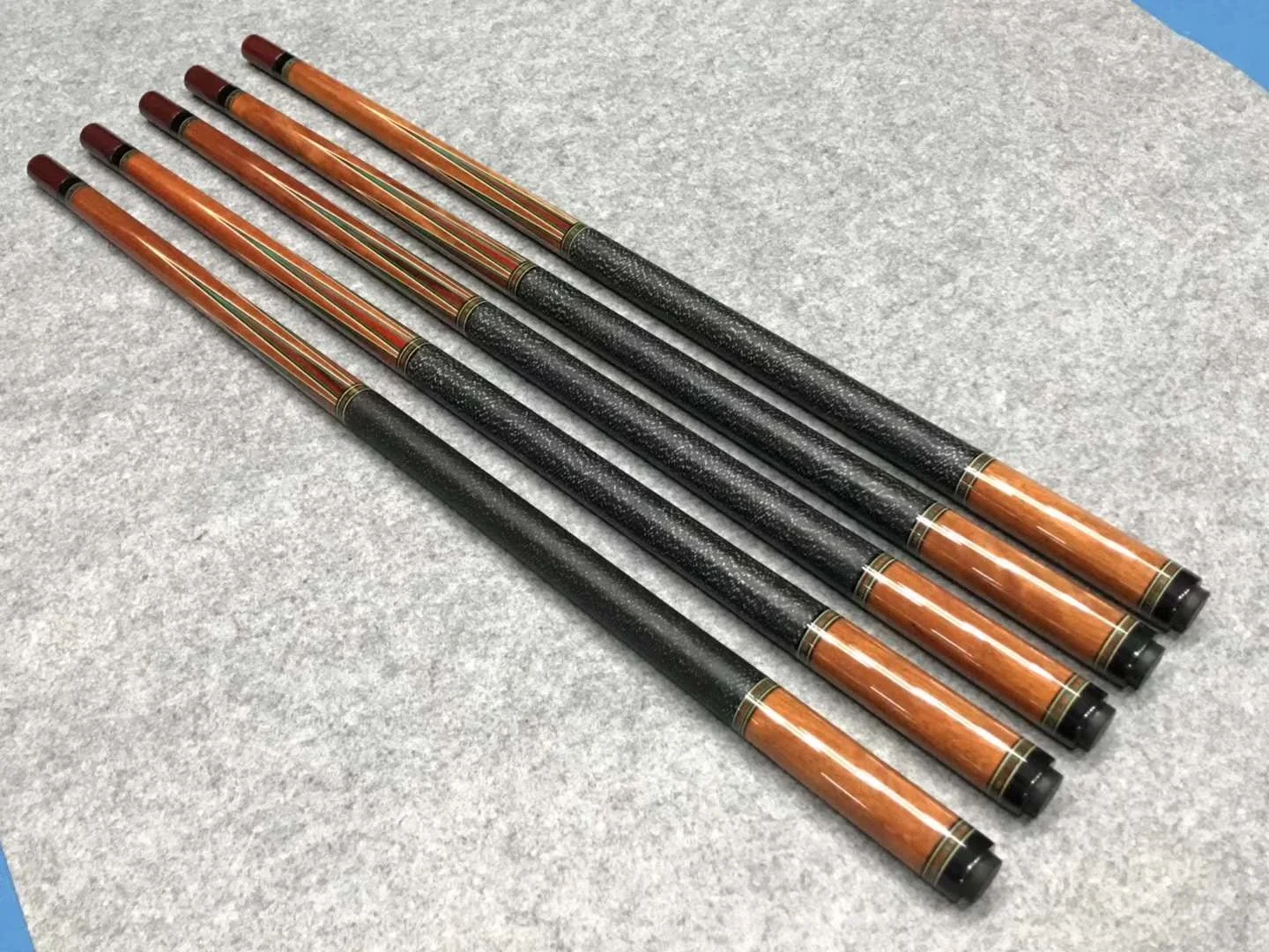 

Handcrafted Snooker Cue, Luxurious and Exquisite, A Premium Choice