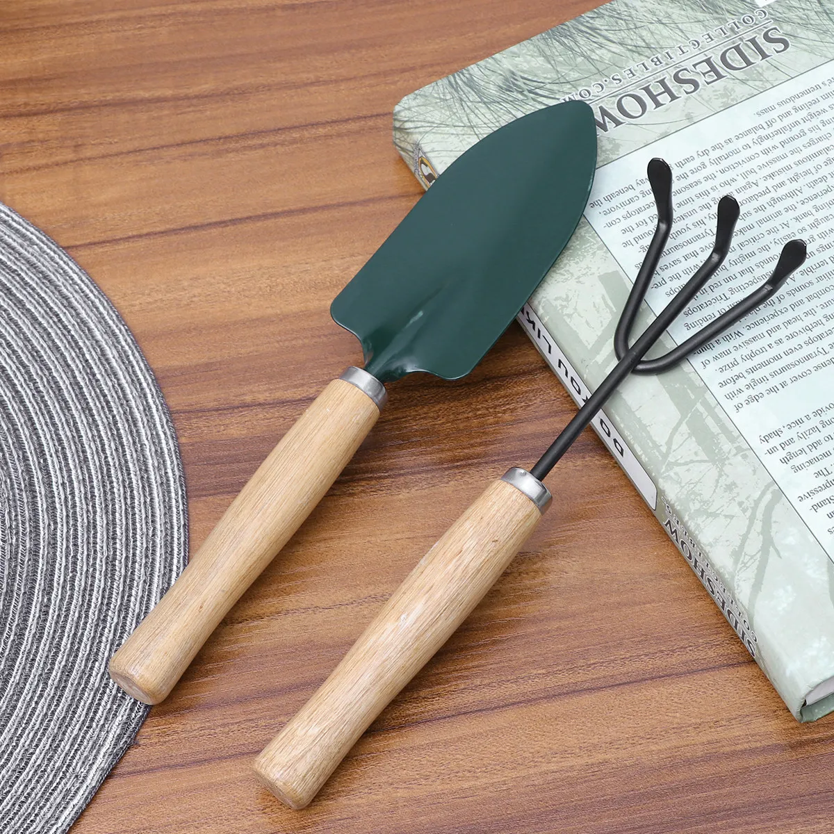3Pcs Mini Garden Tools Set Shovel Rake Trowel Small Indoor Gardening Kit for Planting Weeding Soil Aeration Transplanting Bonsai