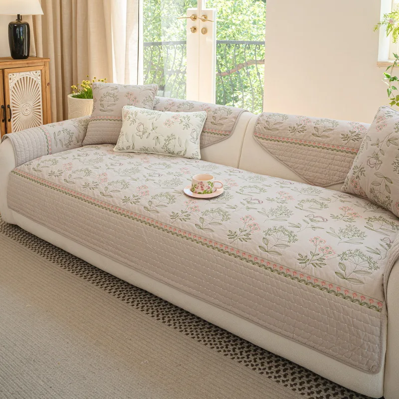 Luxury Embroidery Sofa Cover Soft Chenille Solid Color Couch Cover for Living Room Modern Simple Universal Non-slip Sofa Towel