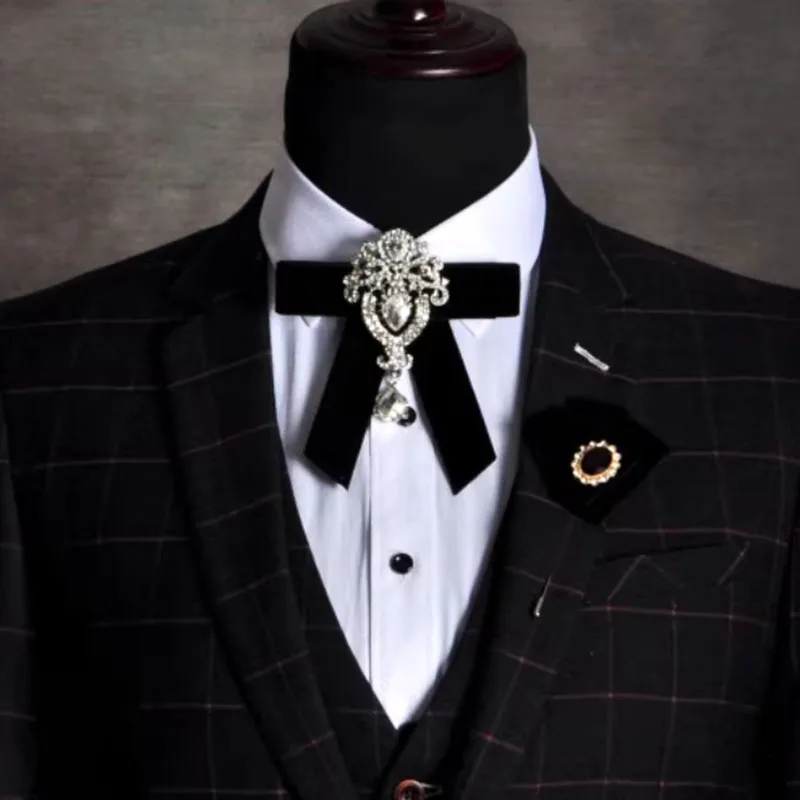 

Velvet Bow Ties for Men Women's Shirt Collar Flowers Handmade Rhinestones Jewelry Gifts British Business Banquet Wedding Bowtie