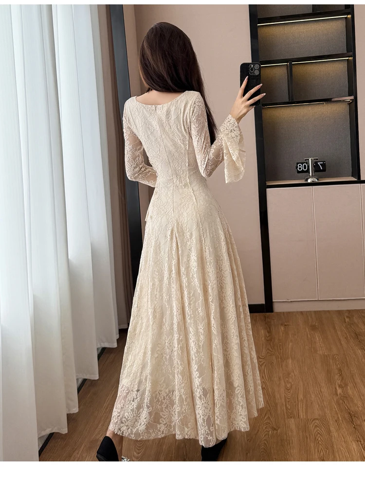 Vintage Temperament Spitze Aushöhlen Prom Kleid Für frauen Frühling Elegante Bogen Quadrat Kragen Flare Hülse Schlank A-Line Midi kleid