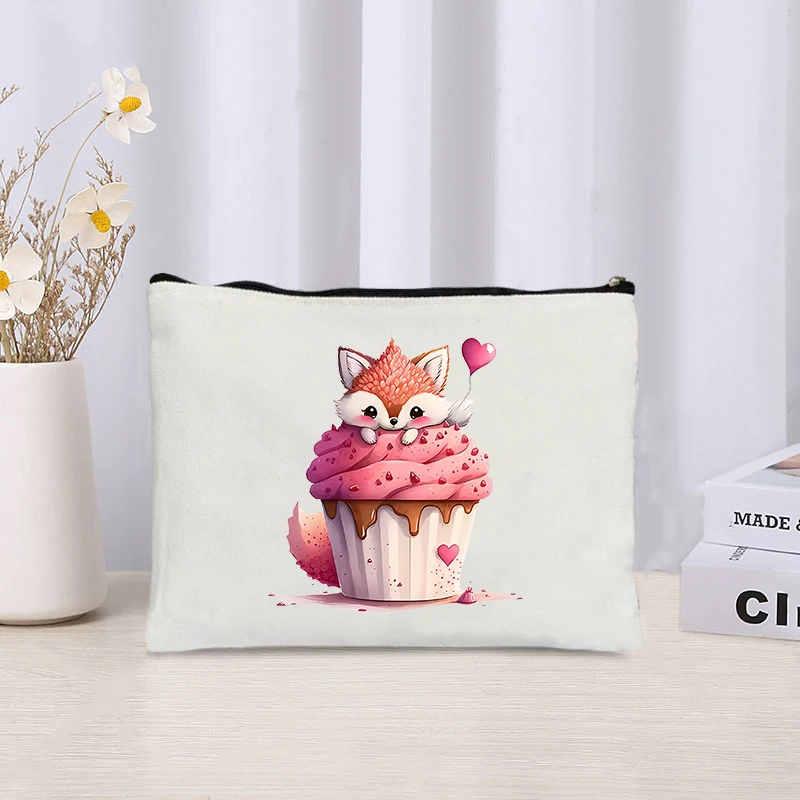 Kawaii Squirrel Cake Makeup Case para Crianças, Travel Pencil Box, Trendy Animal Cosmetic Pouch, Organizador Shool, Papelaria Armazenamento