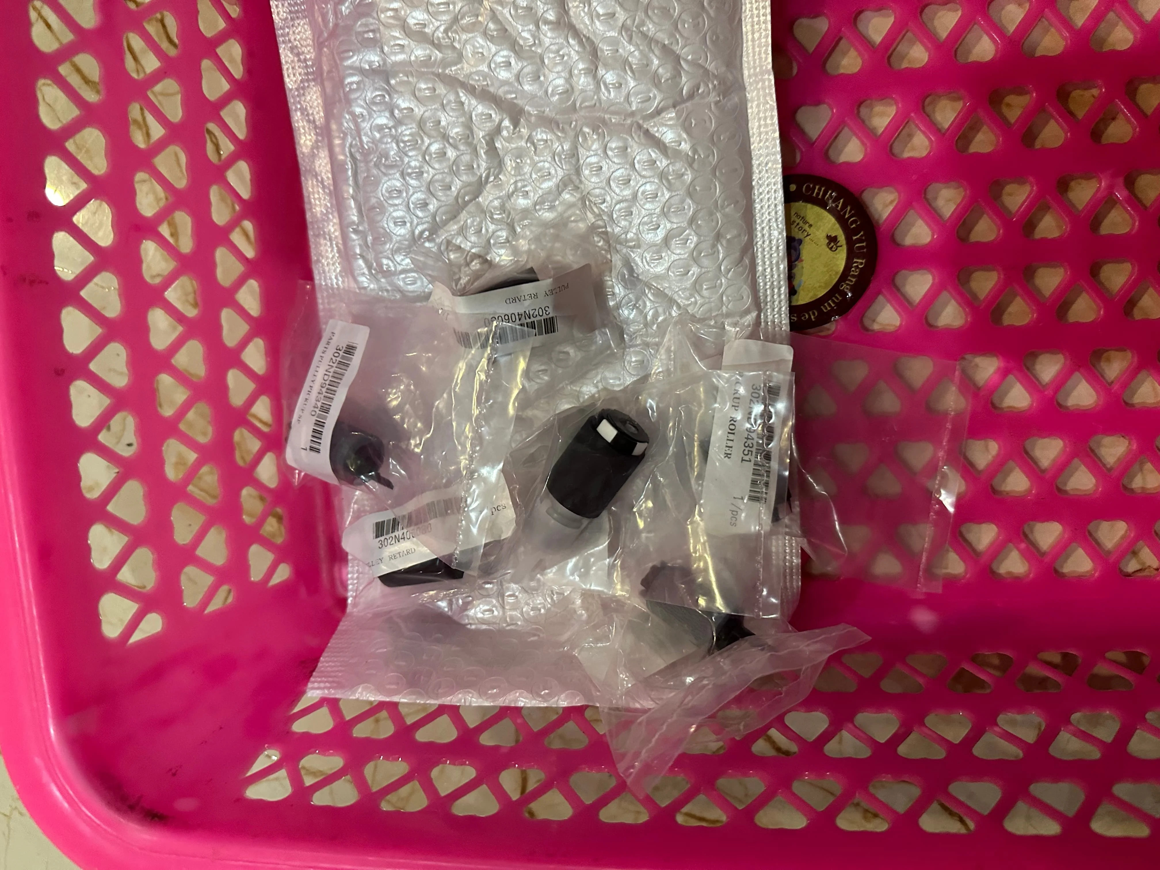 

20X 302N406030 302ND94340 302ND94350 Ролик подачи захвата для Kyocera 4002i 5002i 6002i 4052ci 5052ci 6052ci 2552ci 3252ci 3552ci