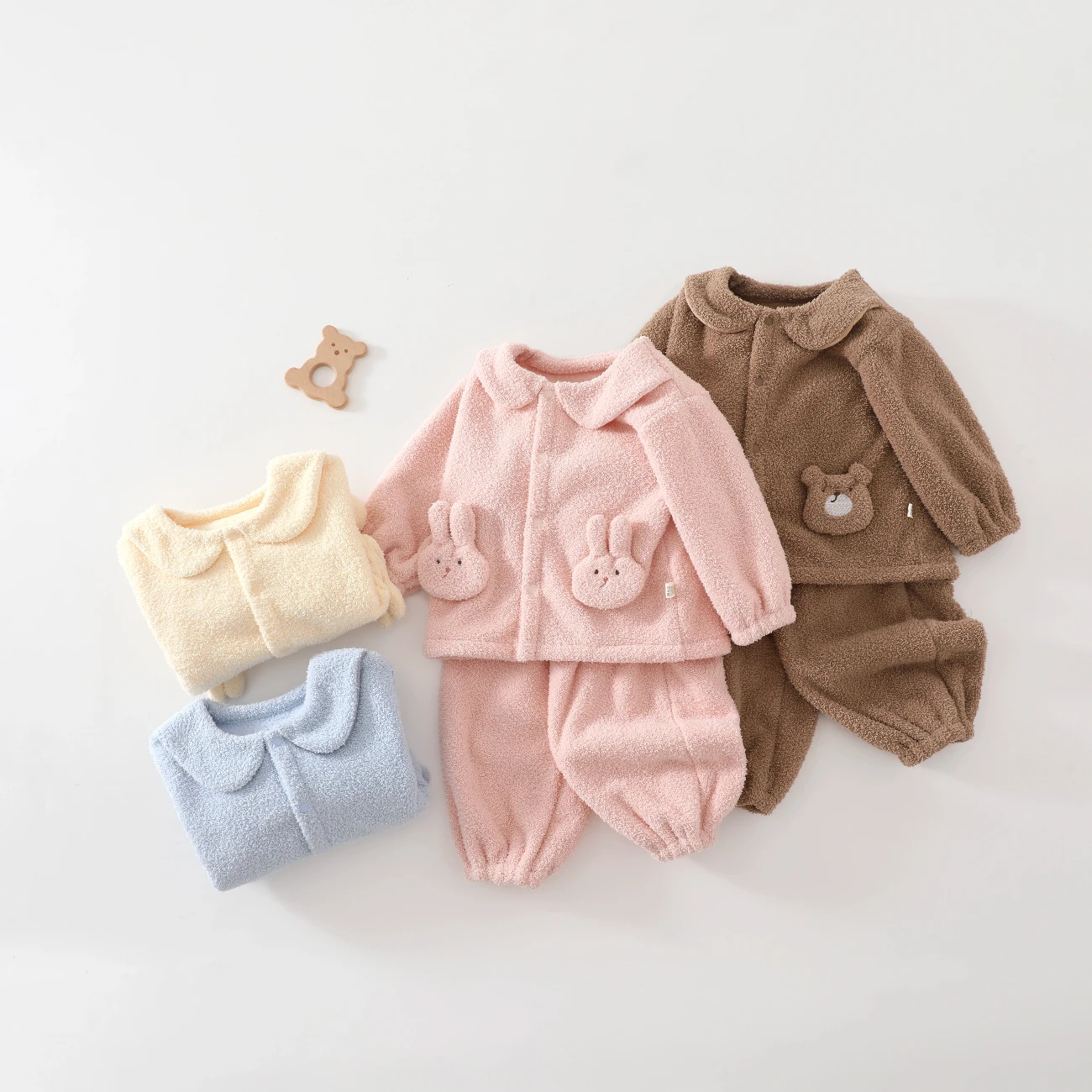 Children's Pajamas, Autumn and Winter Style, Kidsren's Home Clothes Set, Fleece-Lined Home Clothes, Warm Half-Velvet Winter Clothes, Two-Piece Set