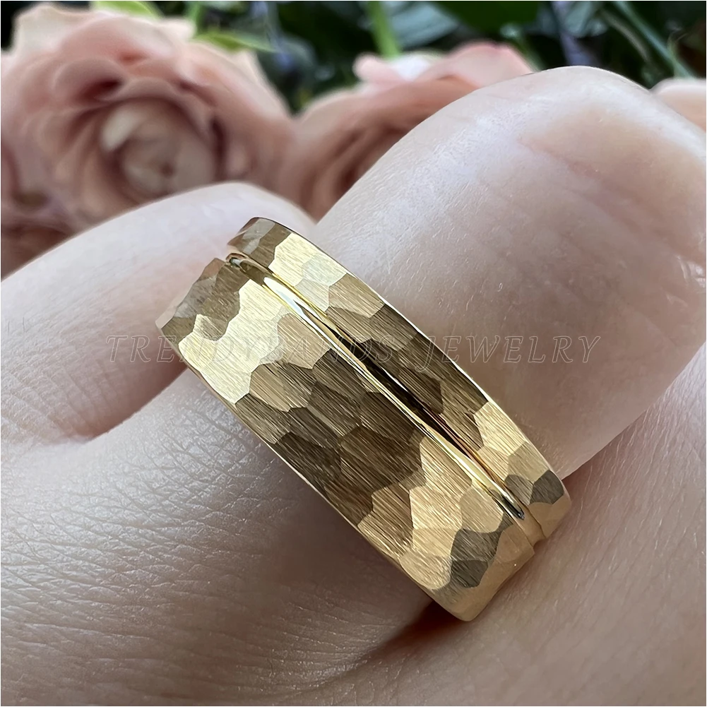 8 mm Eheringe aus Wolframkarbid für Männer und Frauen, Verlobung, Modeschmuck, gehämmerter, versetzter, gerillter, gebürsteter Finish, bequeme Passform – Detail 20