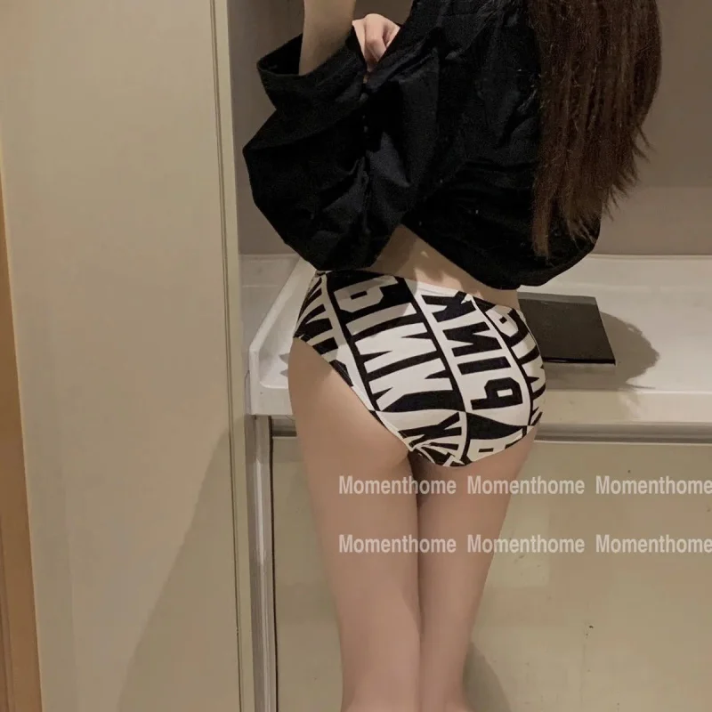 Victoria American Sexy Street Shot Low Waist Girl Panties Fashion Hollowed-out Thin Cotton Stretch Sports Style with Letters