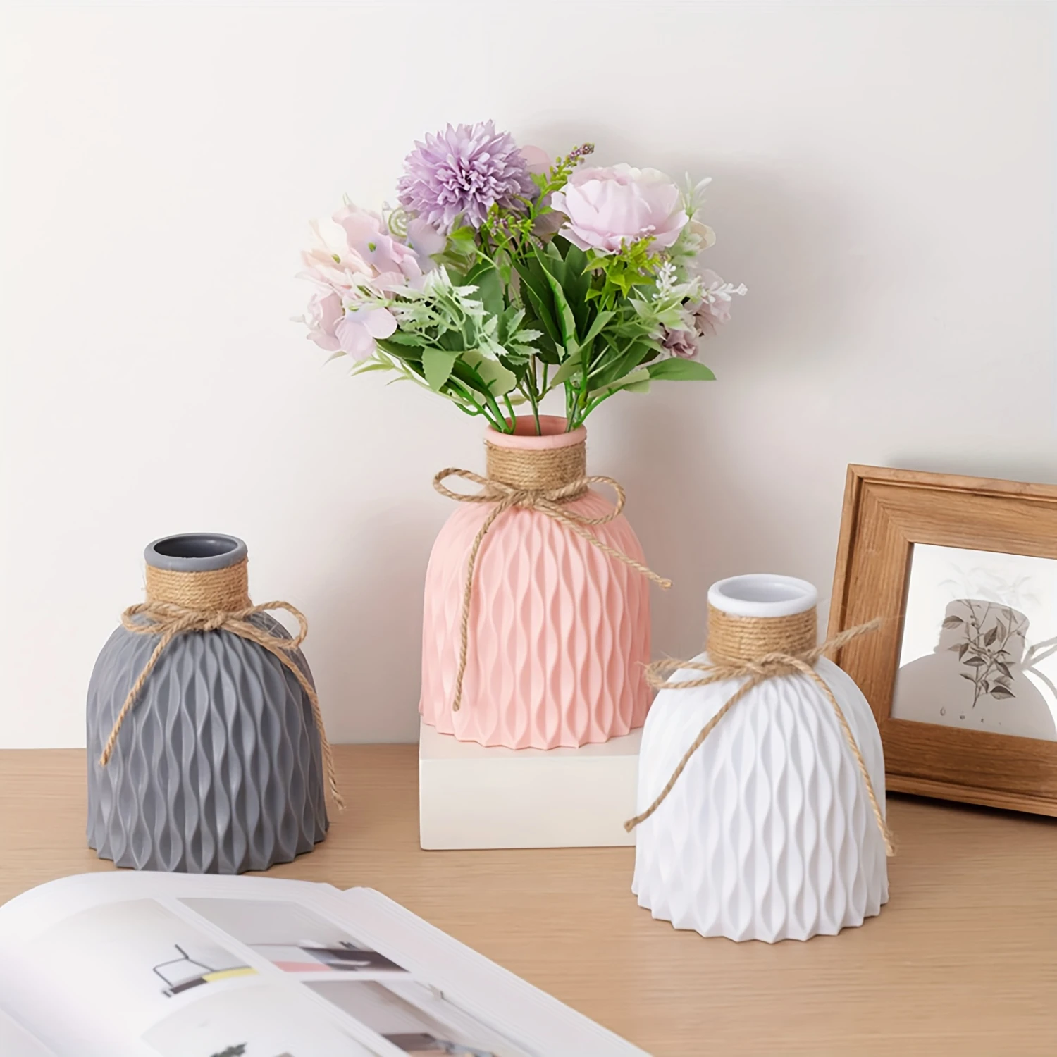 

Nordic INS Style Minimalist Plastic Vase, 5.91*4.72 Inches, for Fresh/Dried/Artificial/Faux/Fake Flowers, Floral Container & Dec