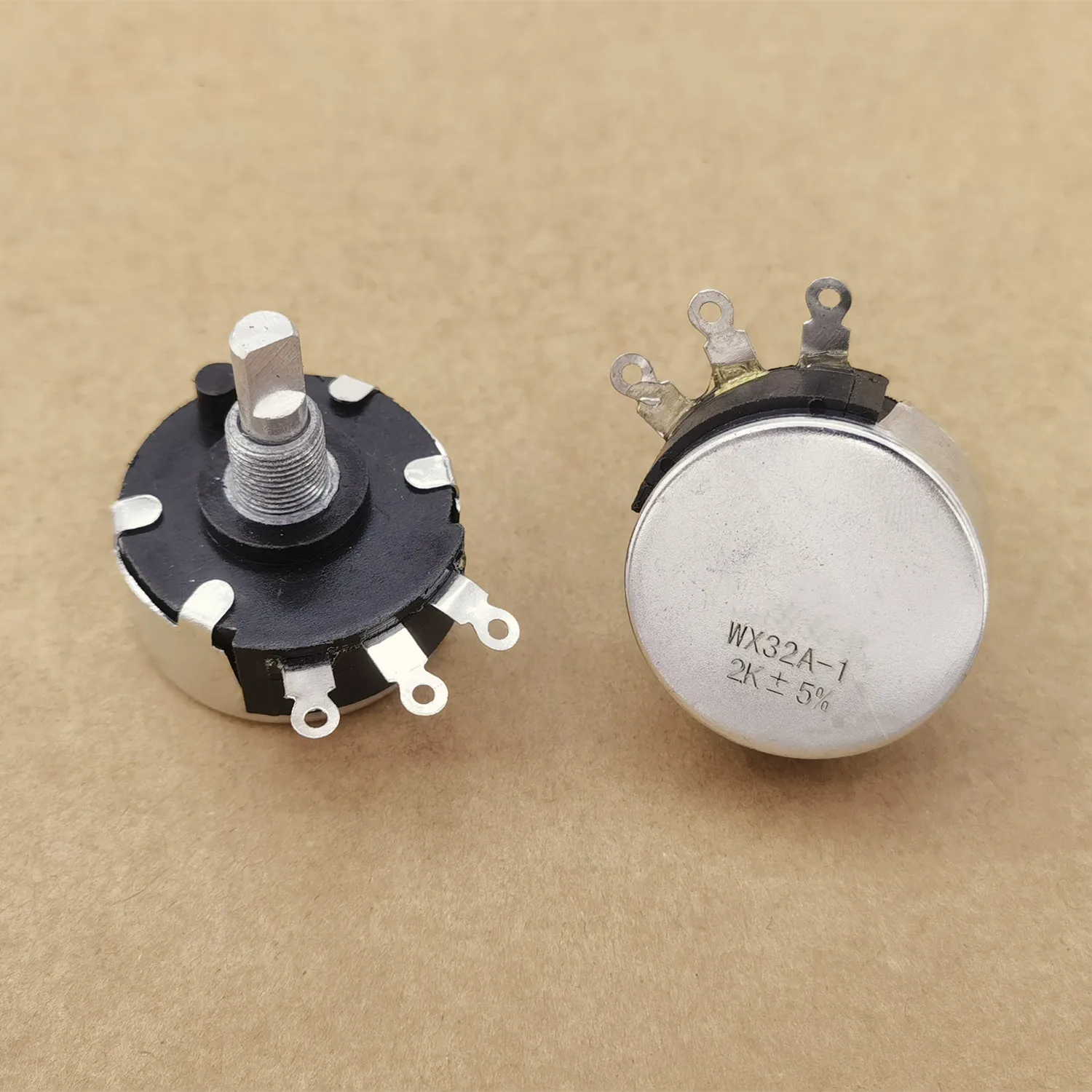 

Original new 100% WX32A-1 2K 10K +/-5% single coil wound potentiometer (SWITCH)